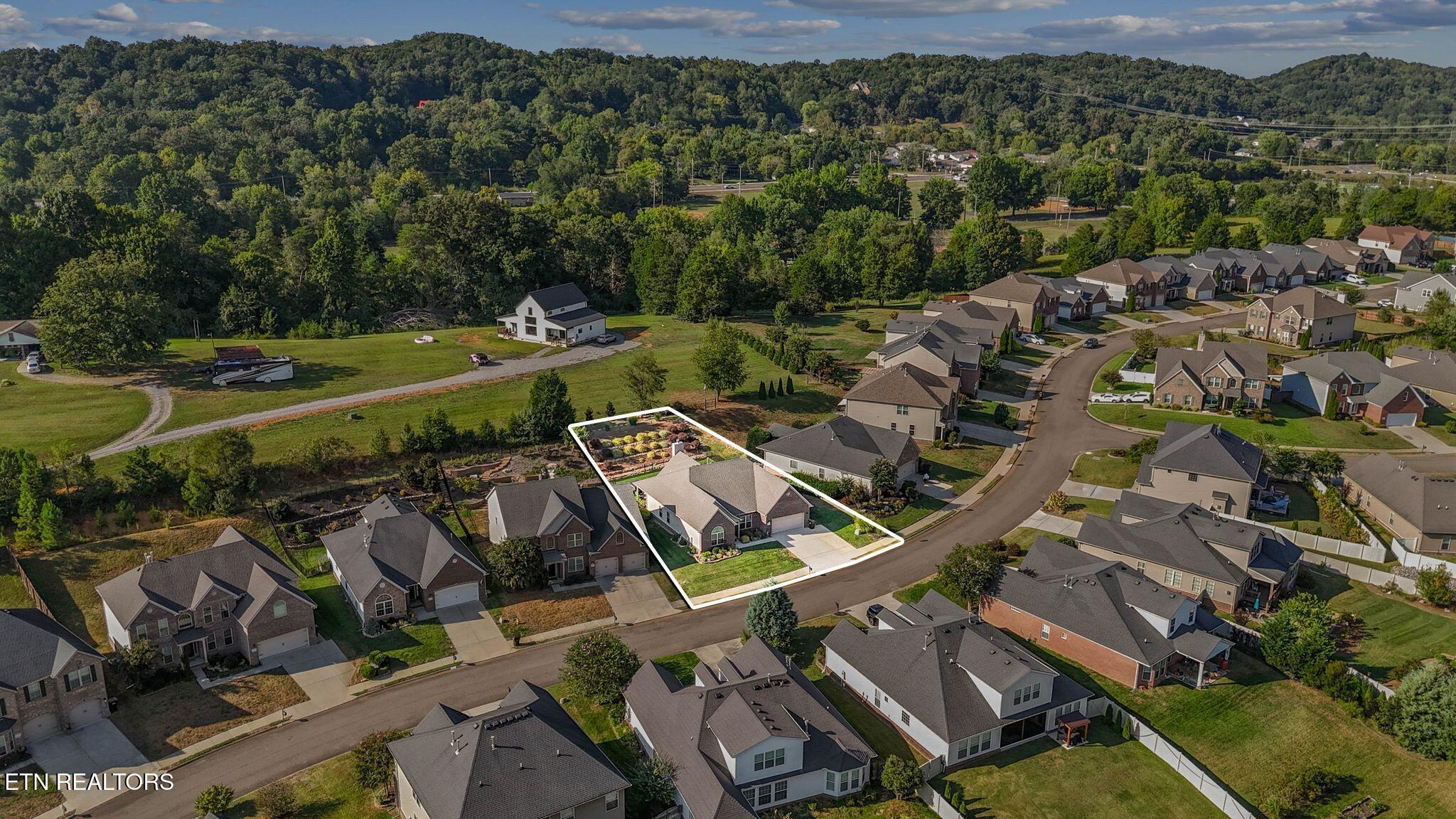 1739 Avashire Lane Knoxville TN 37931