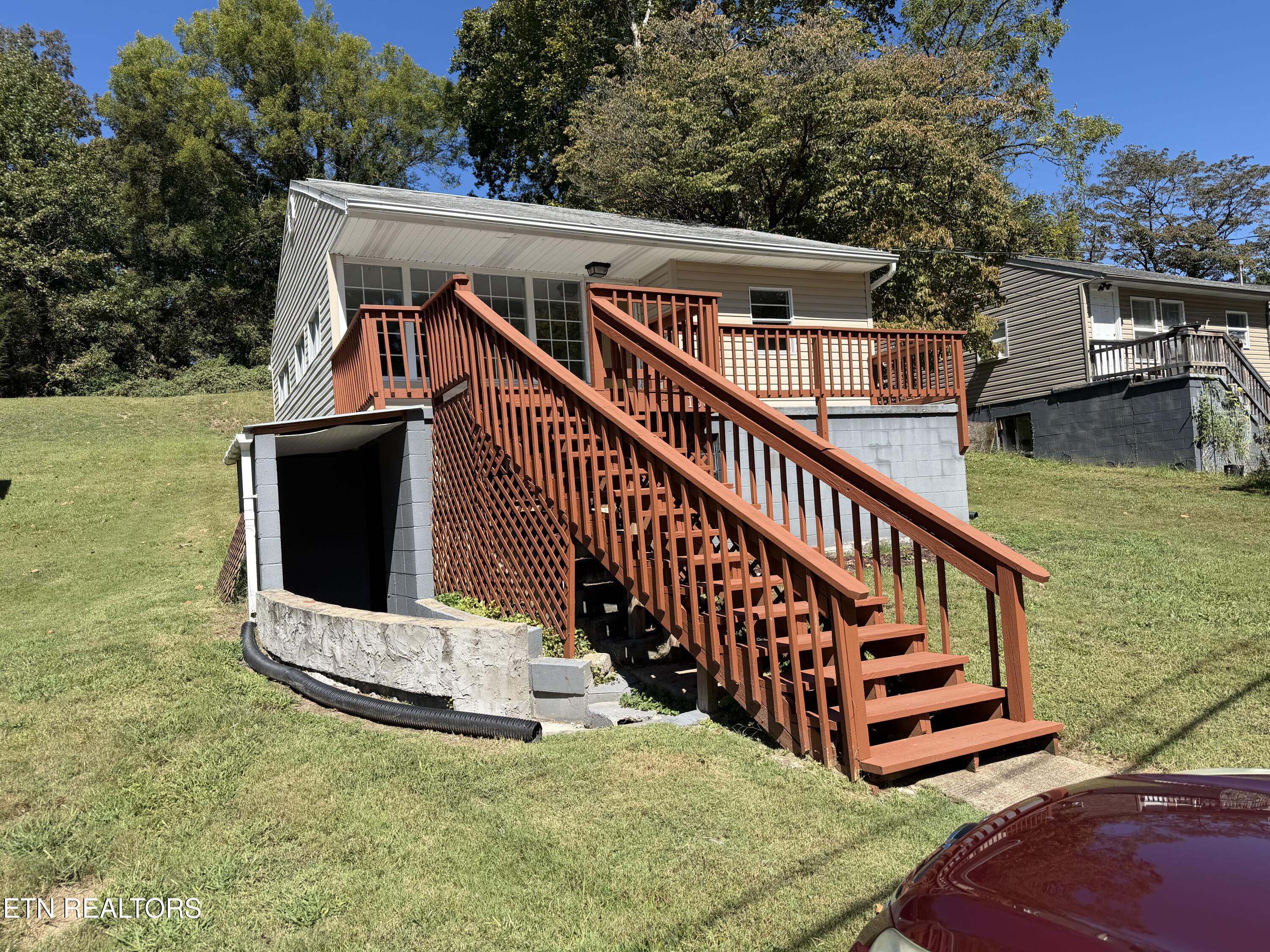 153 Johnson Road Oak Ridge TN 37830
