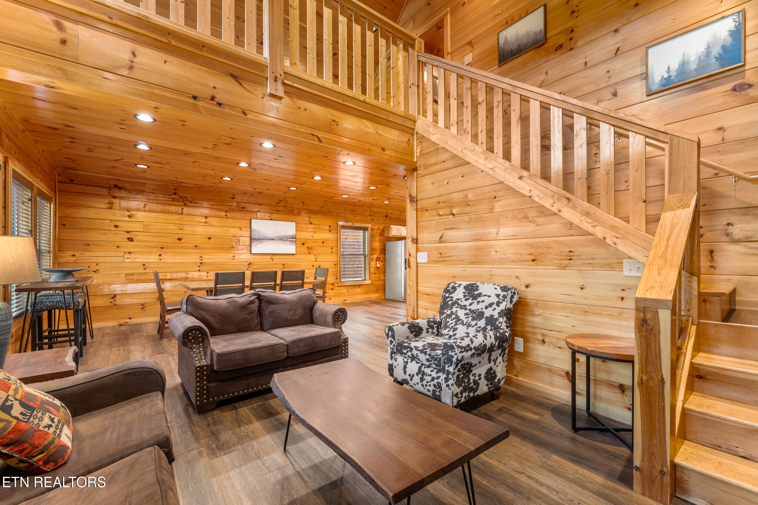 813 String Run Way Street Pigeon Forge TN 37863