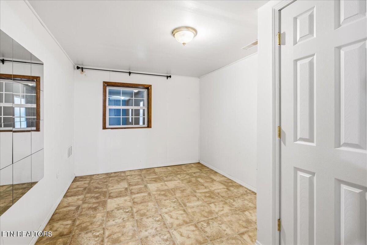 1178 Powell Valley Shores Circle Speedwell TN 37870