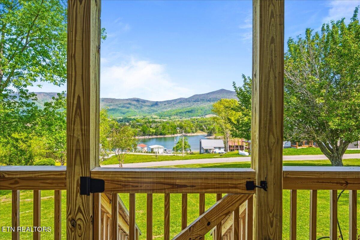 1178 Powell Valley Shores Circle Speedwell TN 37870