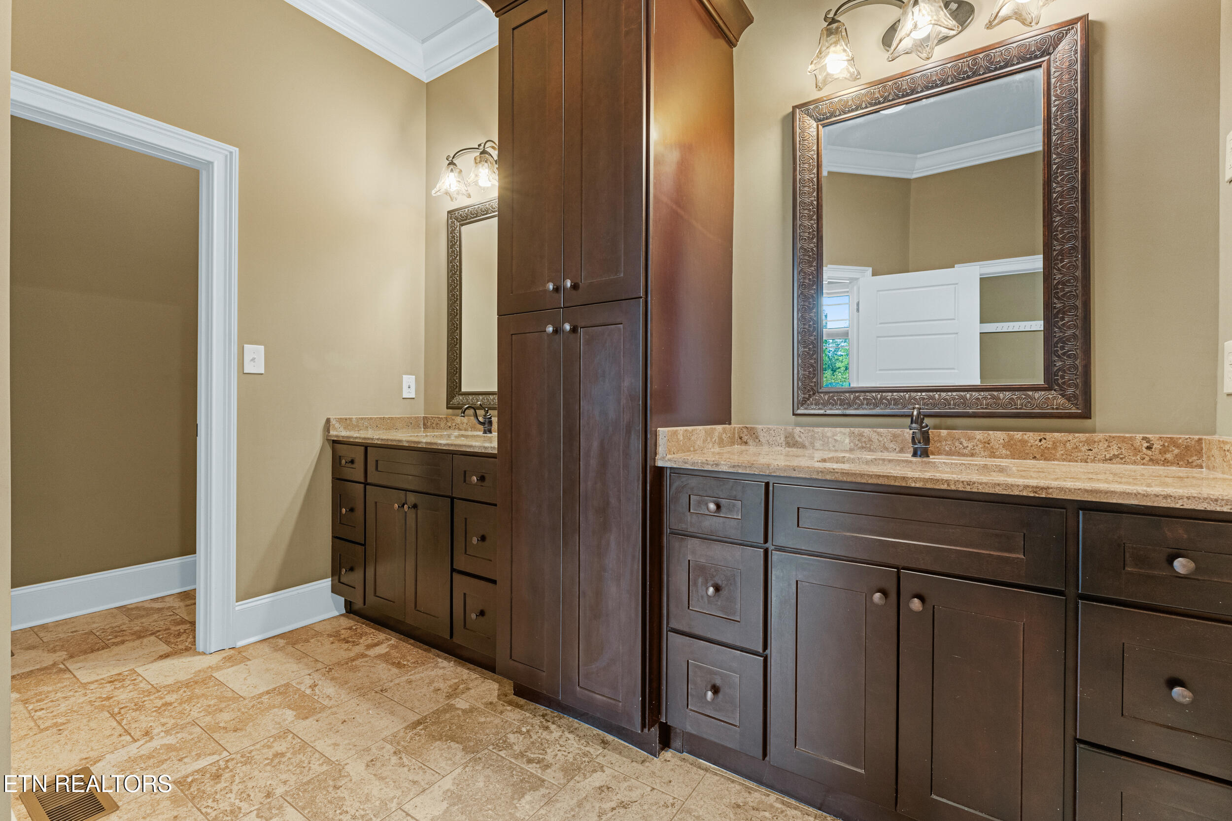 200 Cool Springs Boulevard Knoxville TN 37934