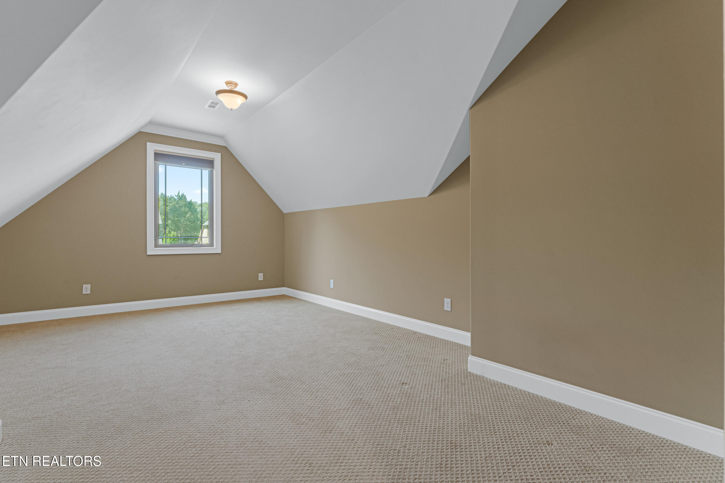 200 Cool Springs Boulevard Knoxville TN 37934