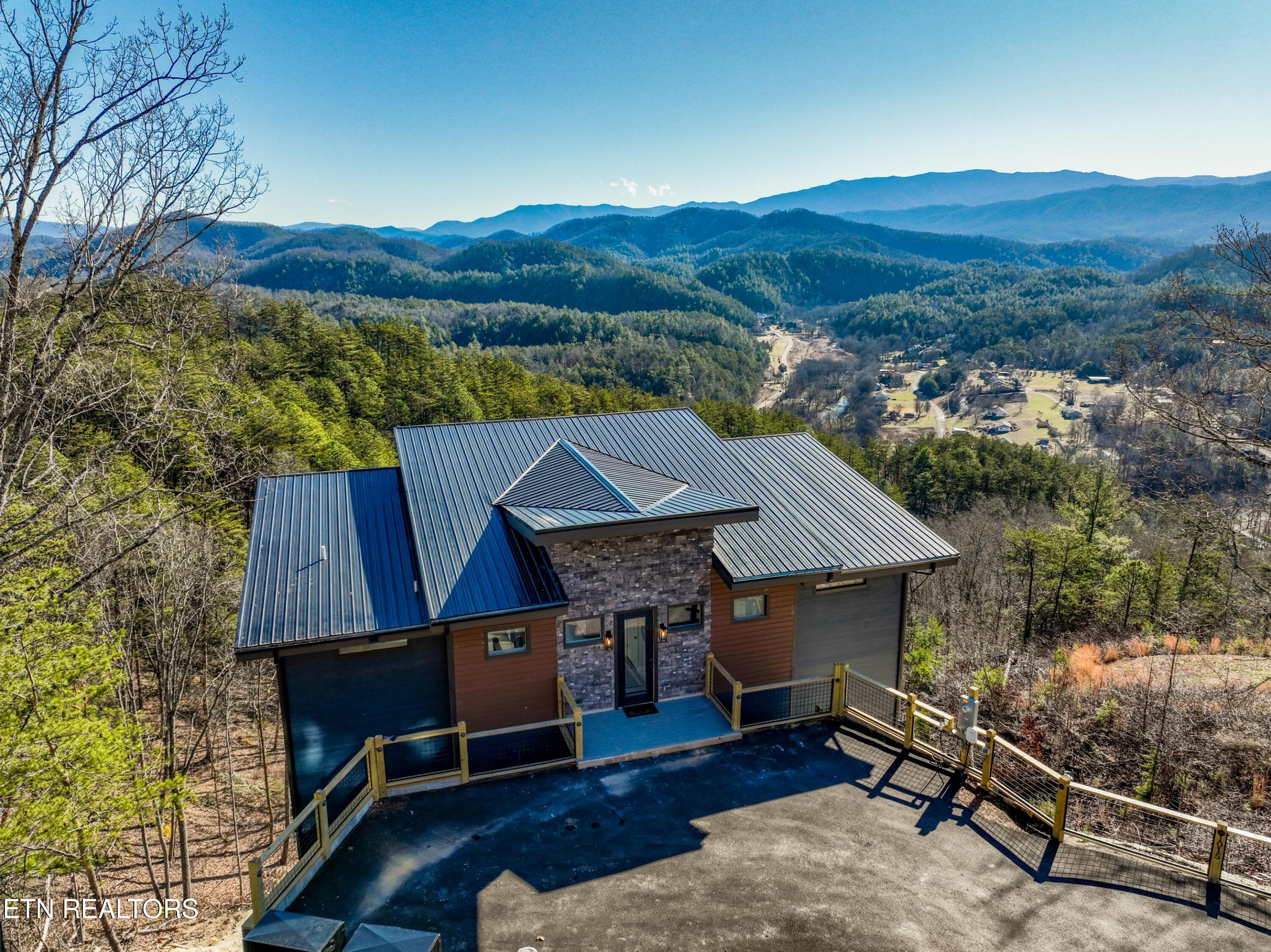 1015 Leslie Way Sevierville TN 37876