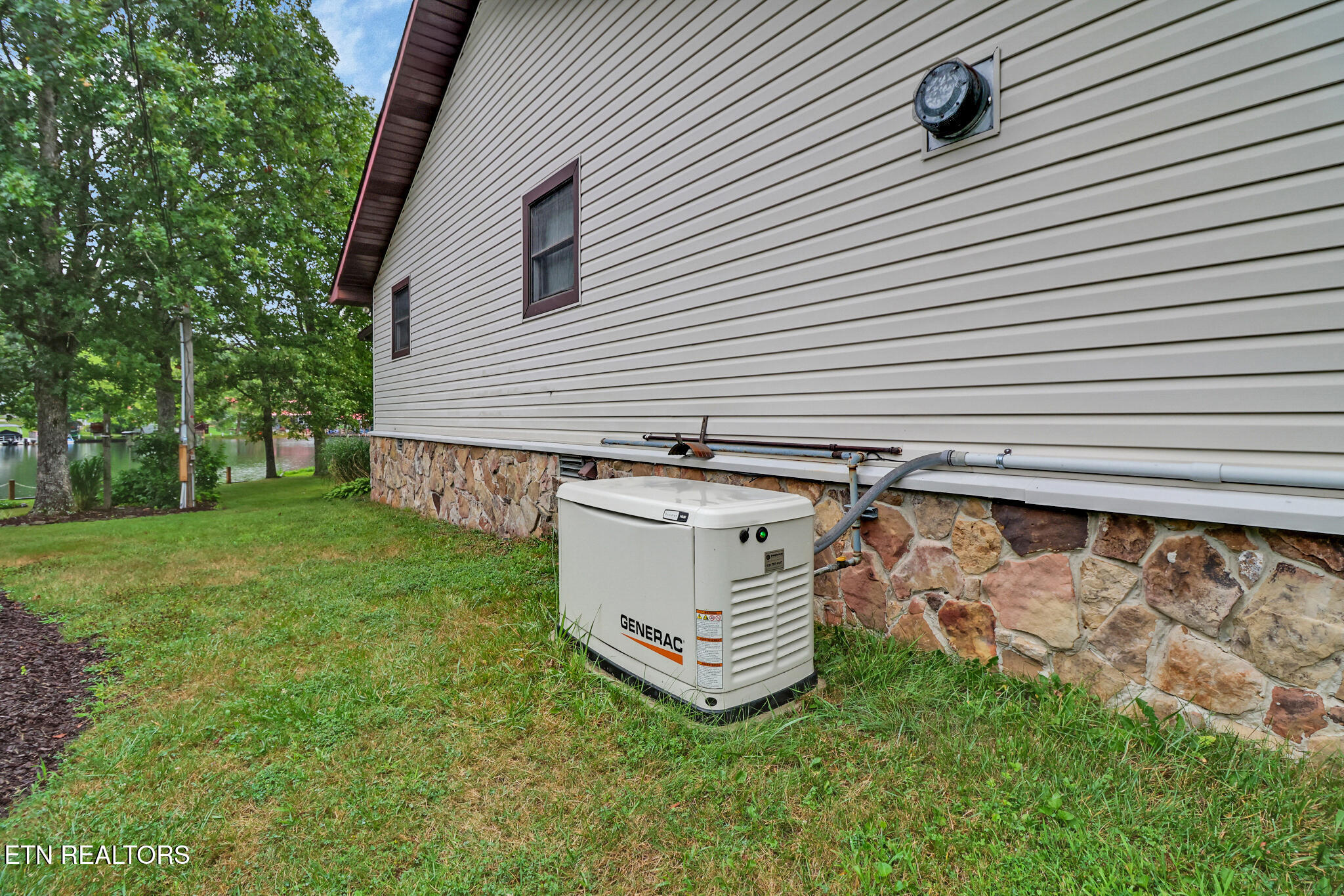 9575 Cherokee Trail Crossville TN 38572