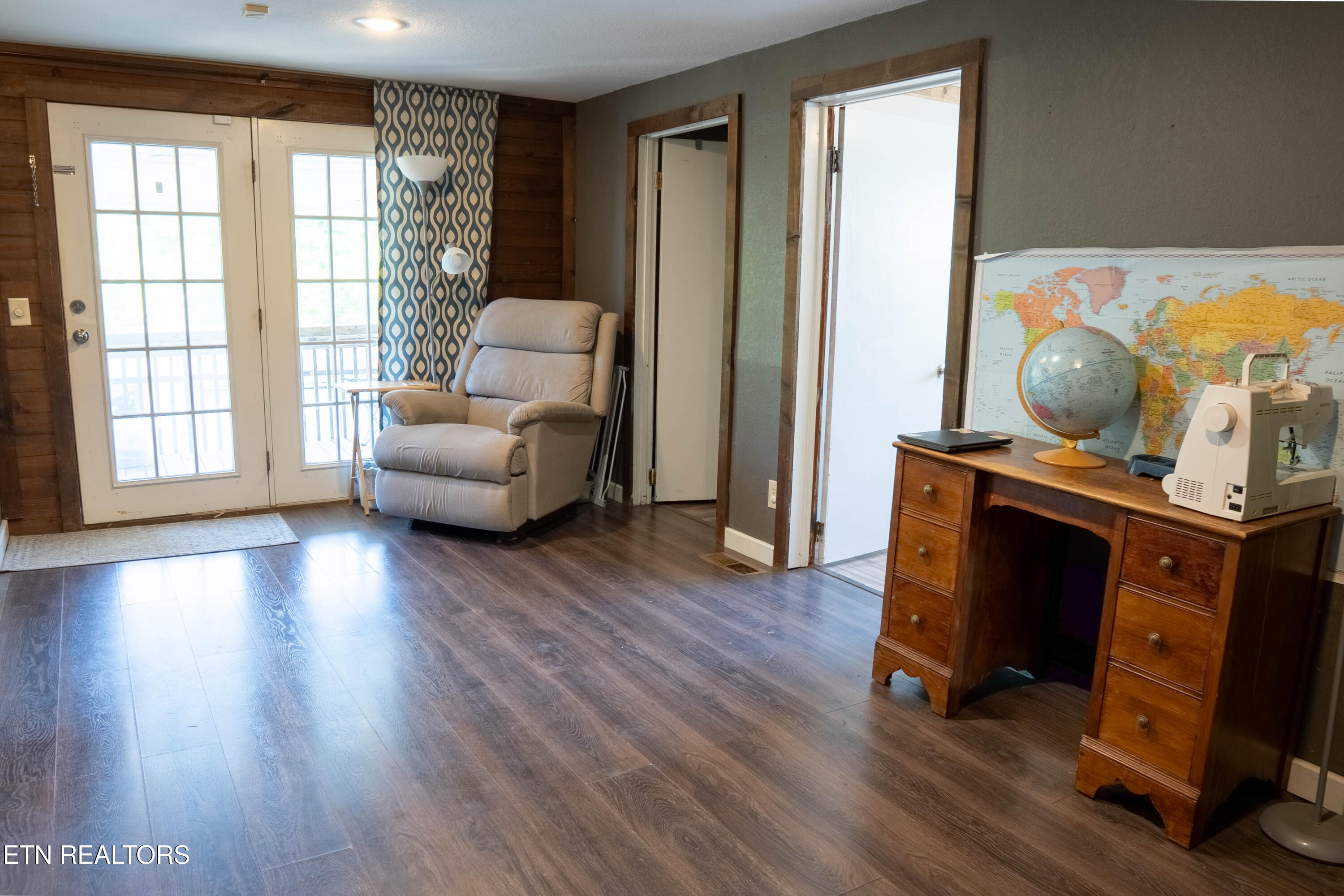 158 Cherry Bottom Road Caryville TN 37714