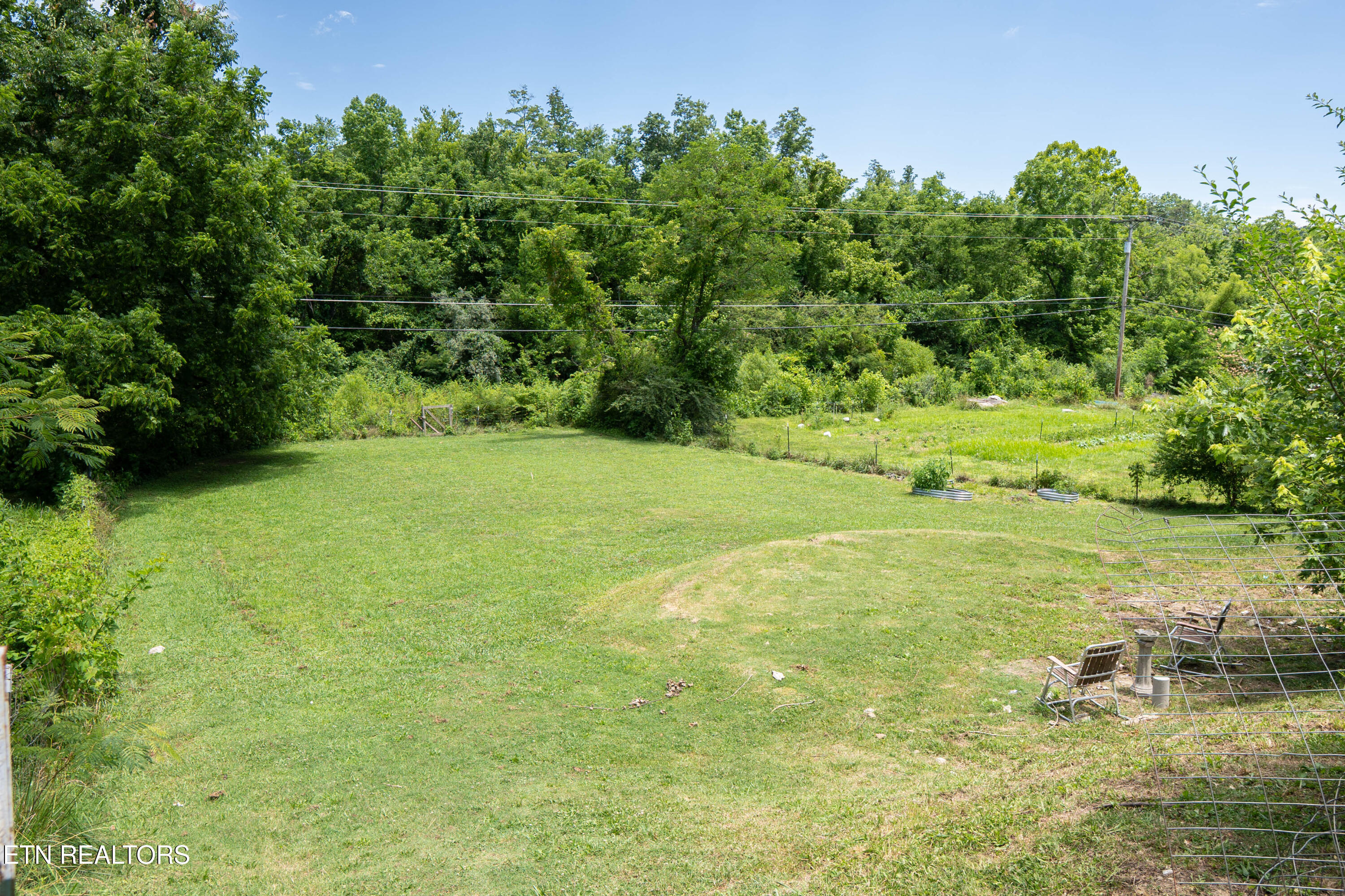 158 Cherry Bottom Road Caryville TN 37714