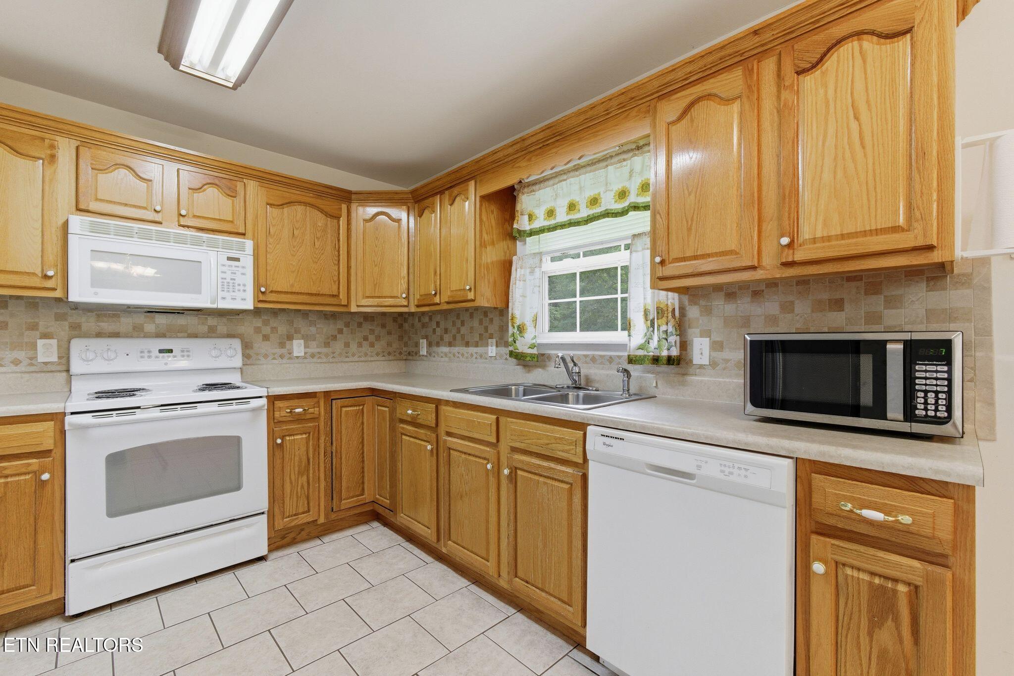 449 Grace Hill Drive Crossville TN 38571