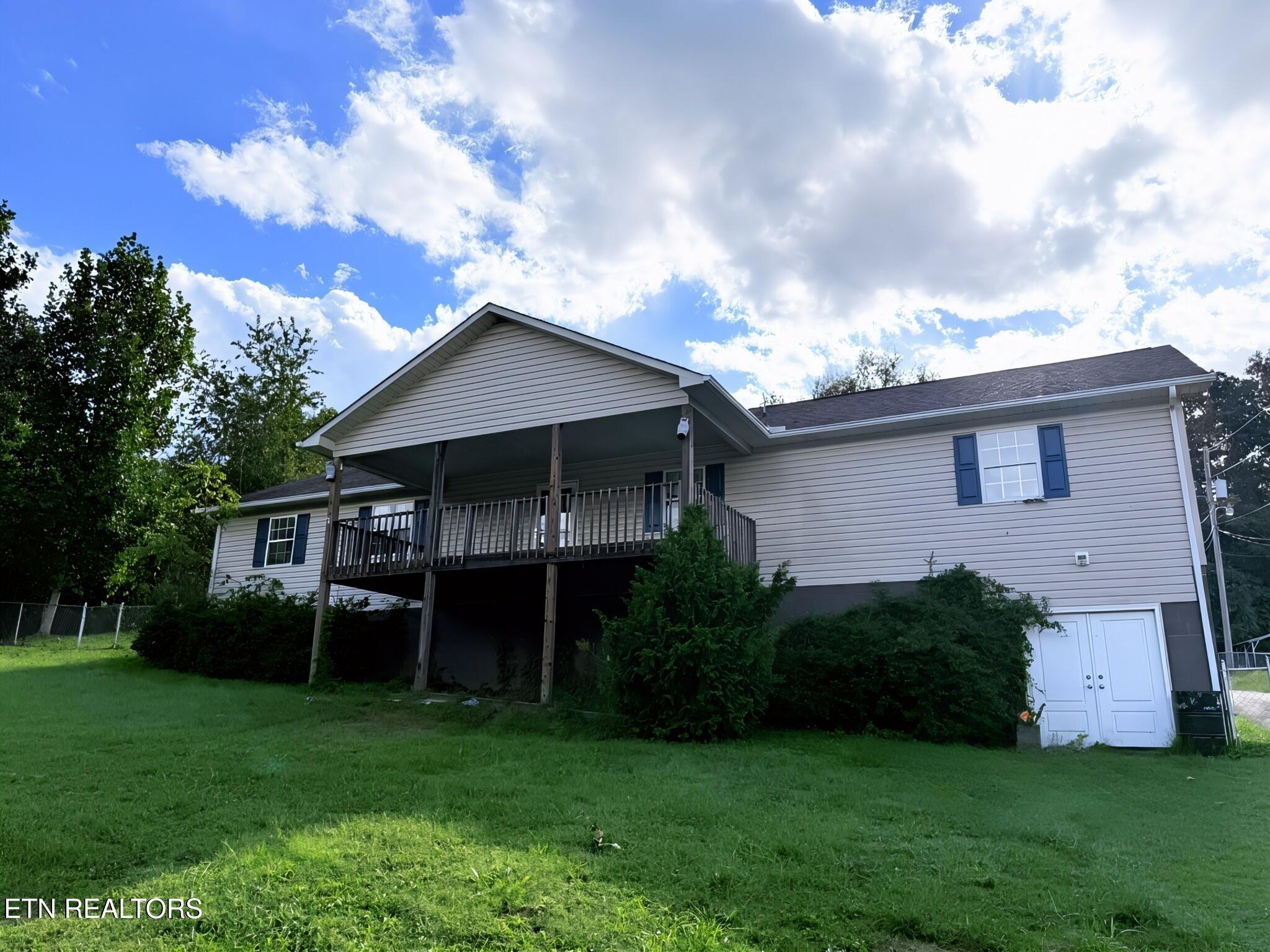 272 Cowan Lane Lafollette TN 37766