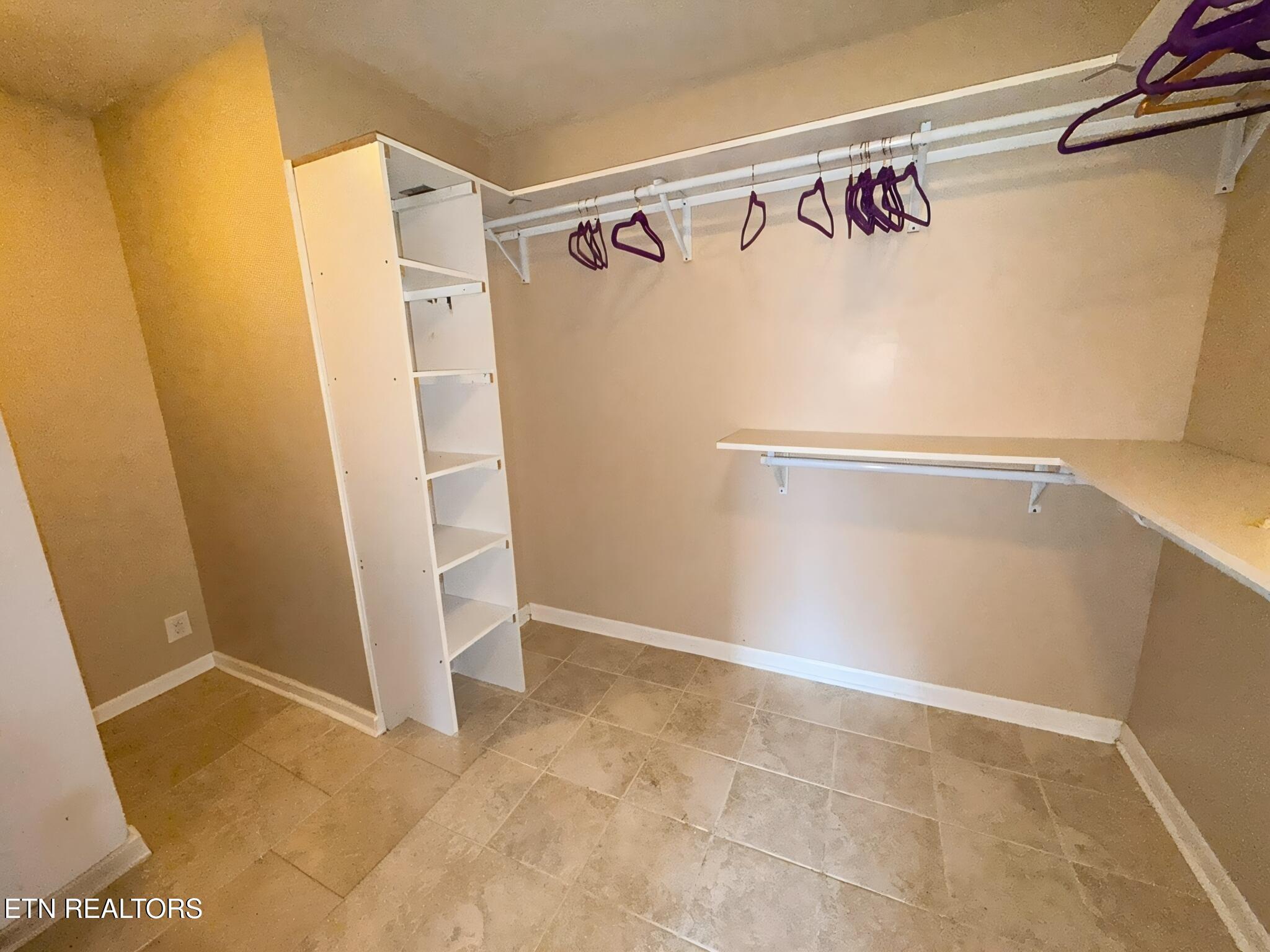 272 Cowan Lane Lafollette TN 37766