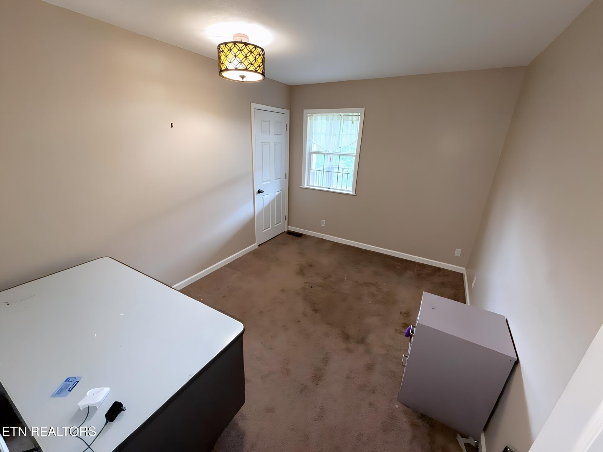 272 Cowan Lane Lafollette TN 37766