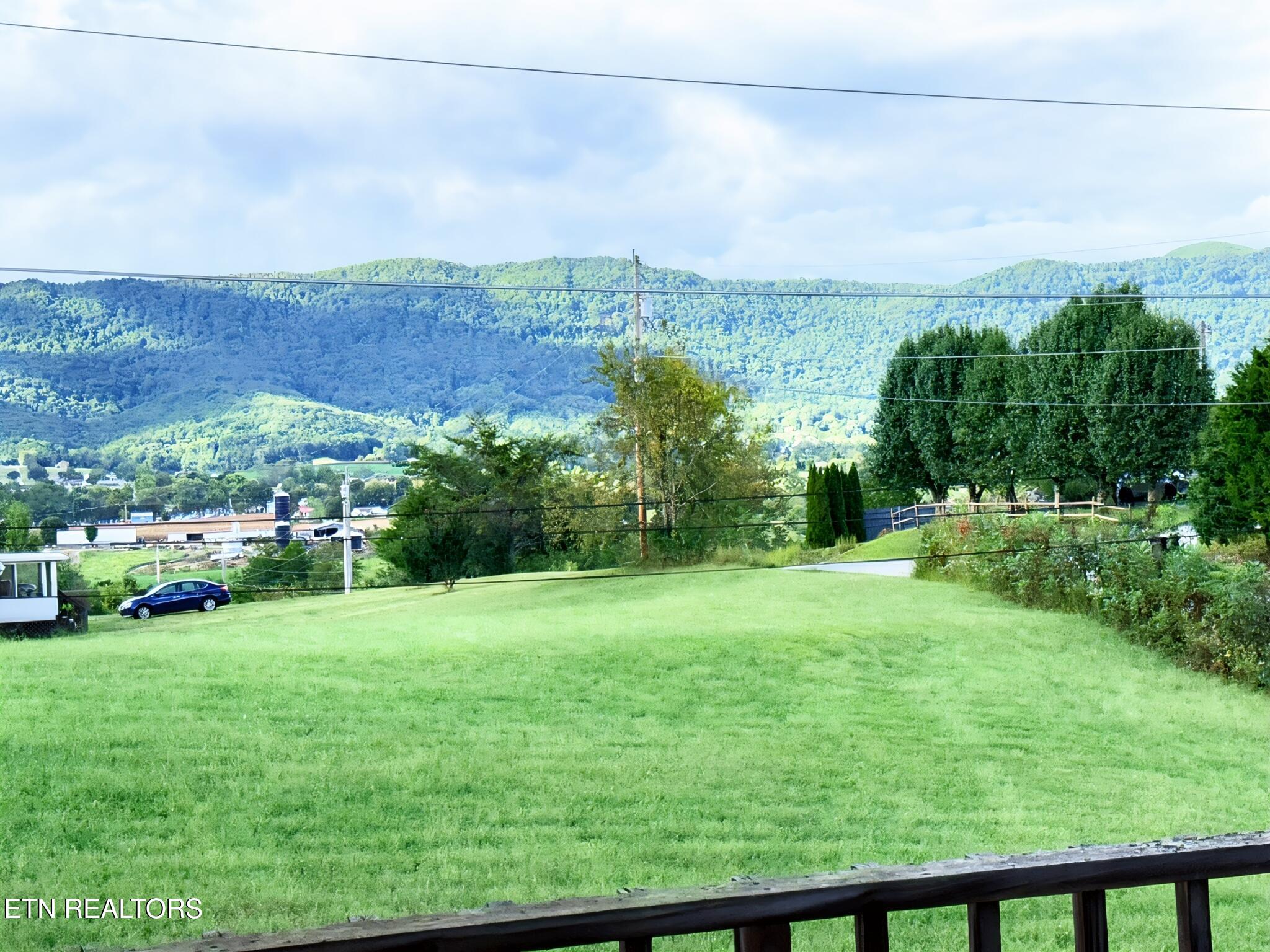 272 Cowan Lane Lafollette TN 37766