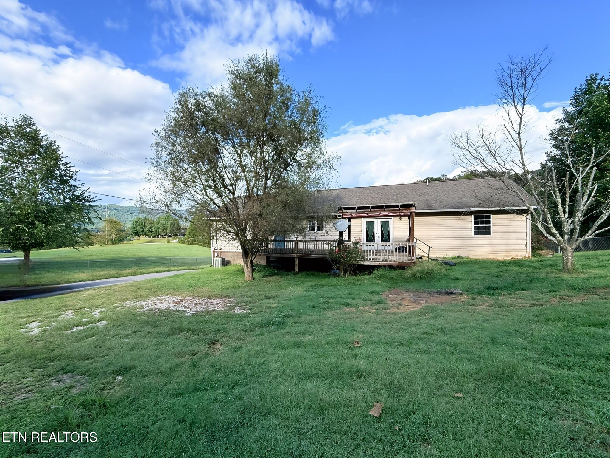 272 Cowan Lane Lafollette TN 37766