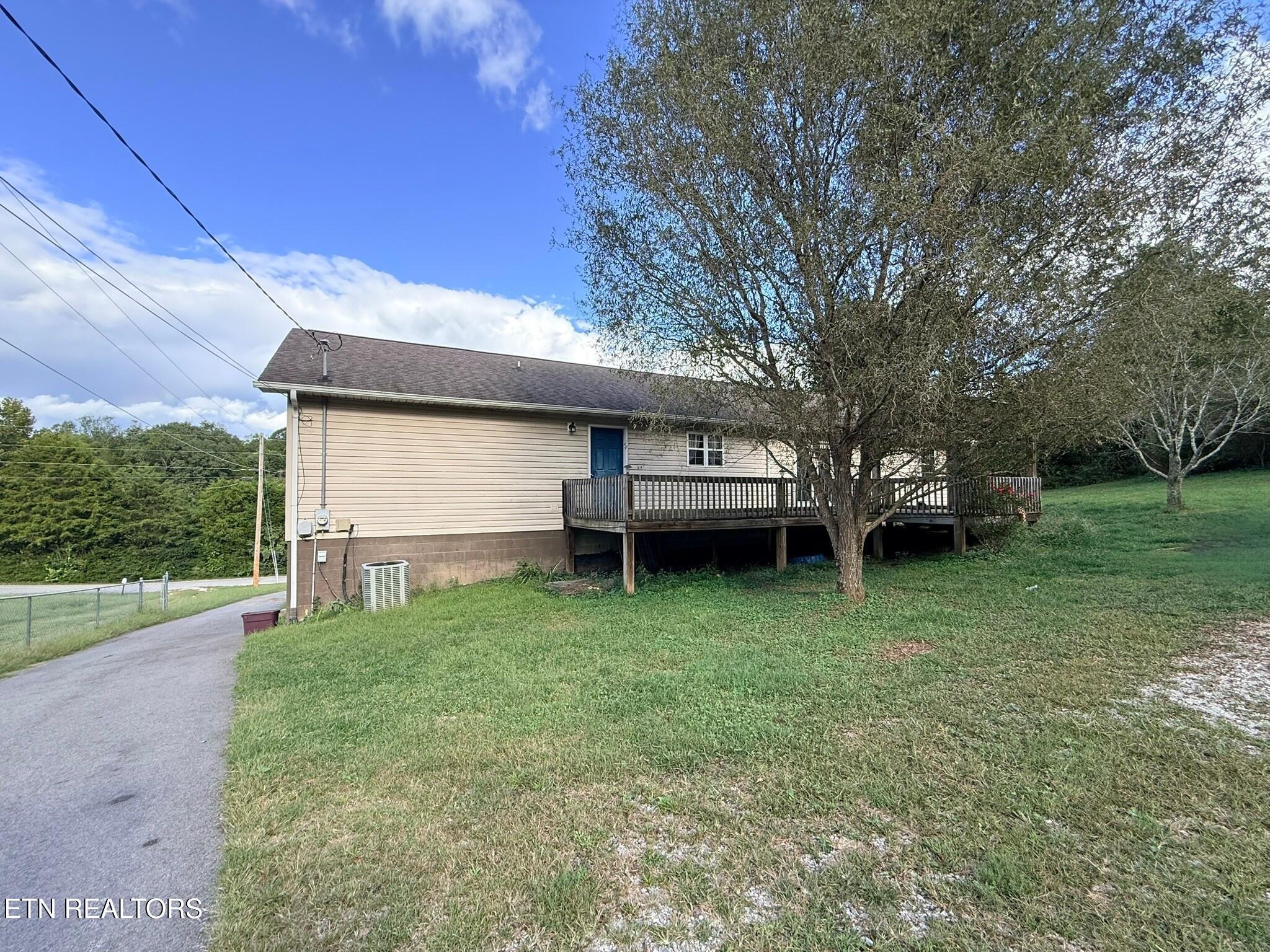 272 Cowan Lane Lafollette TN 37766