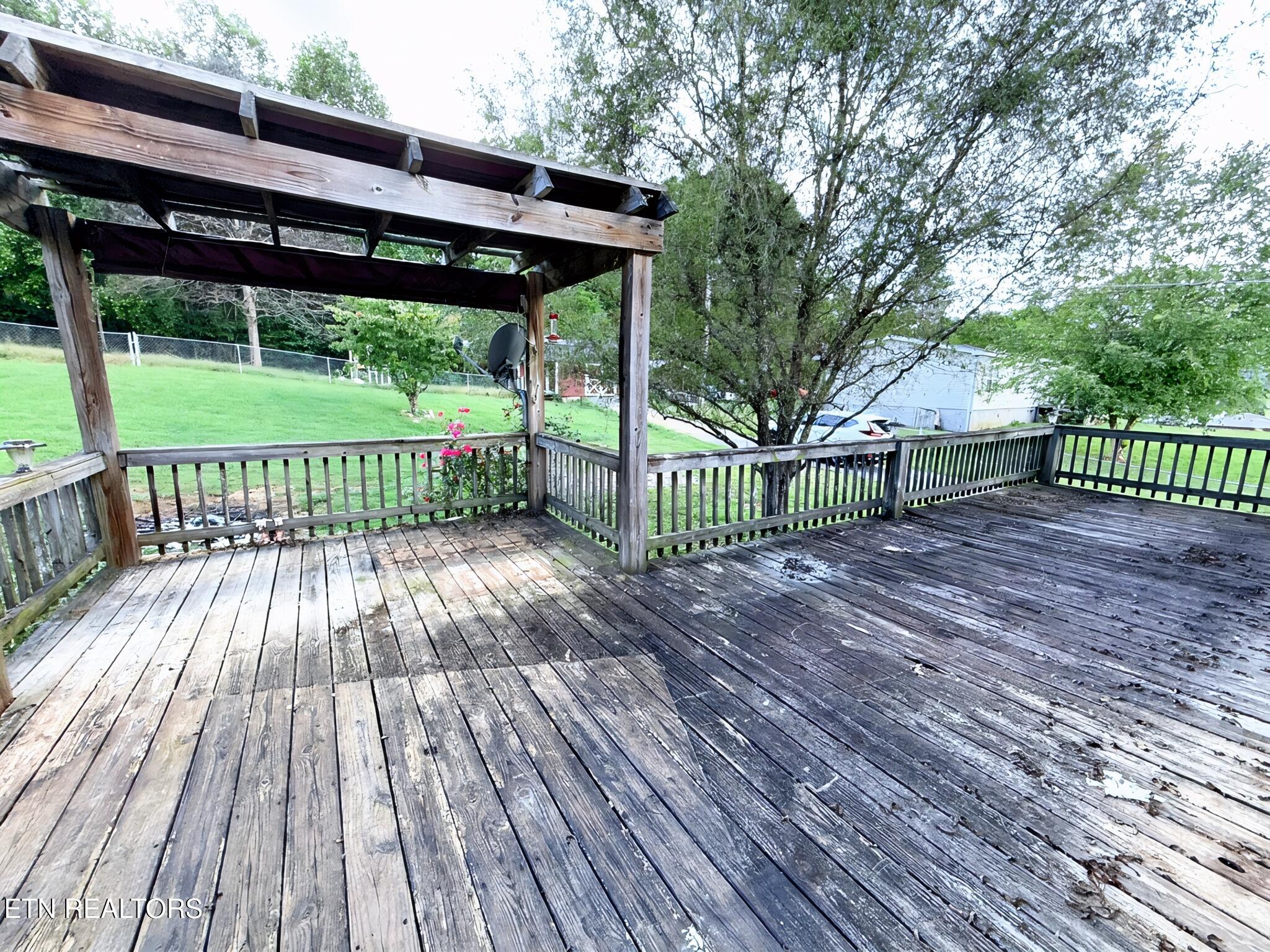 272 Cowan Lane Lafollette TN 37766