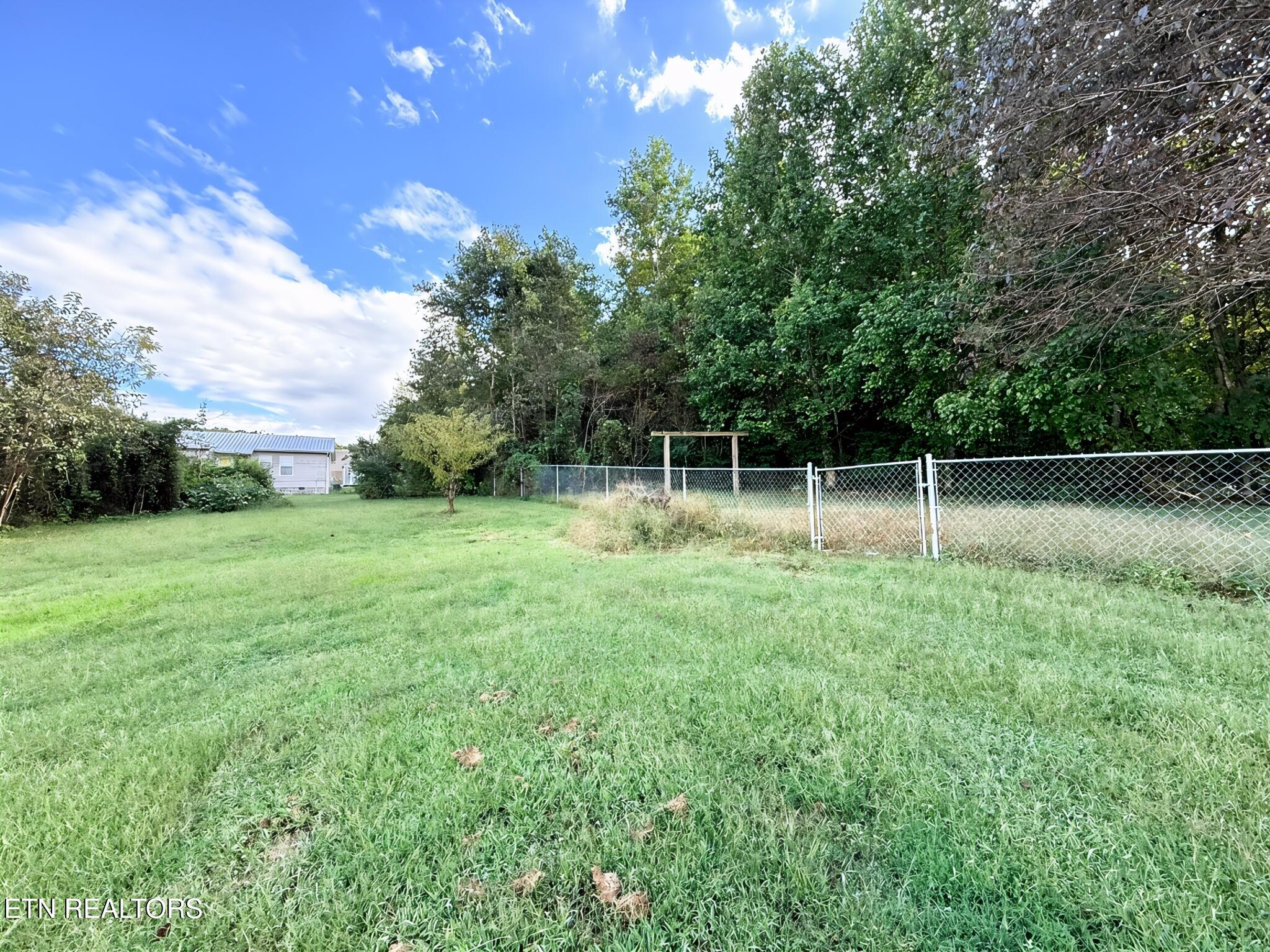 272 Cowan Lane Lafollette TN 37766