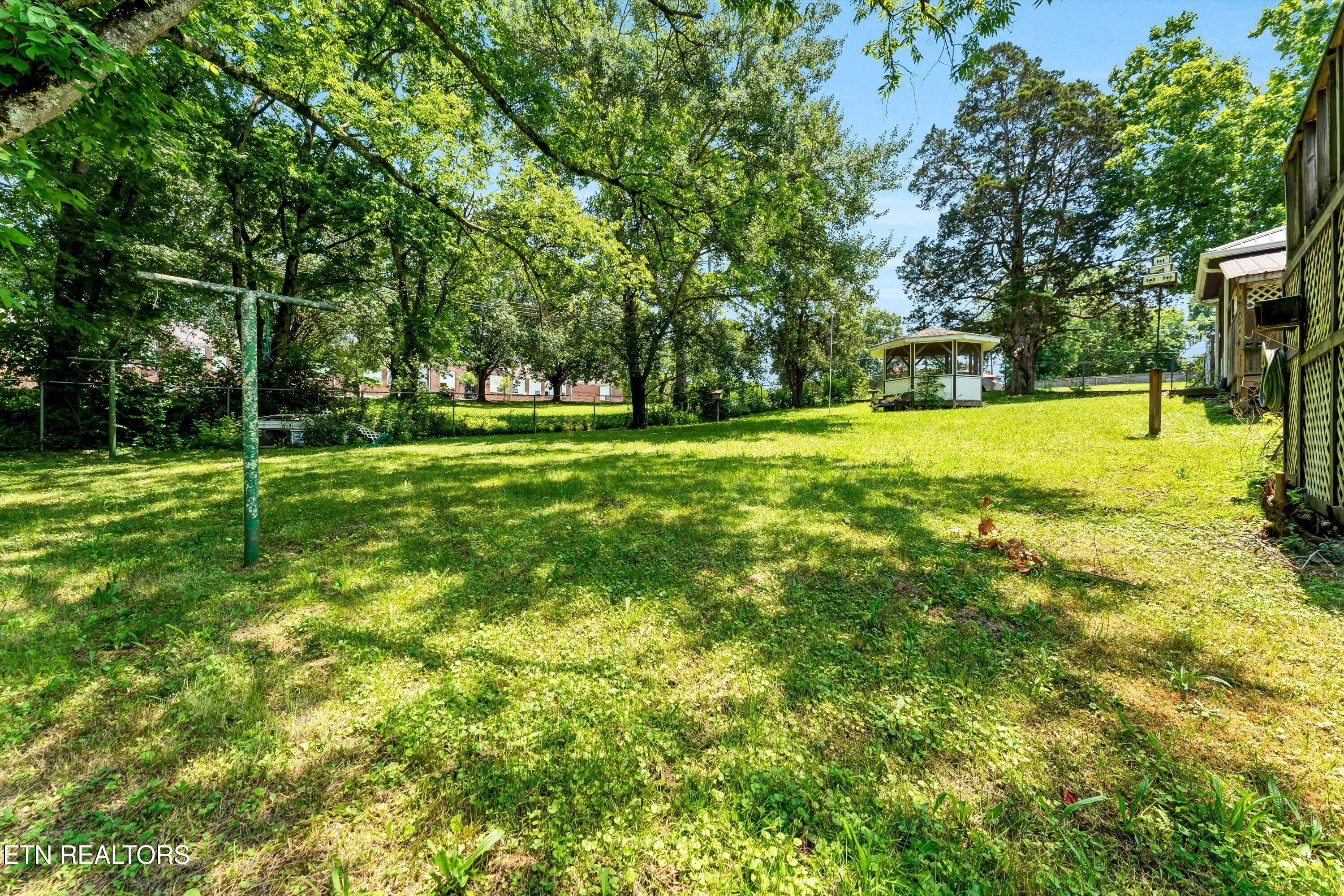 917 Centeroak Drive Knoxville TN 37920