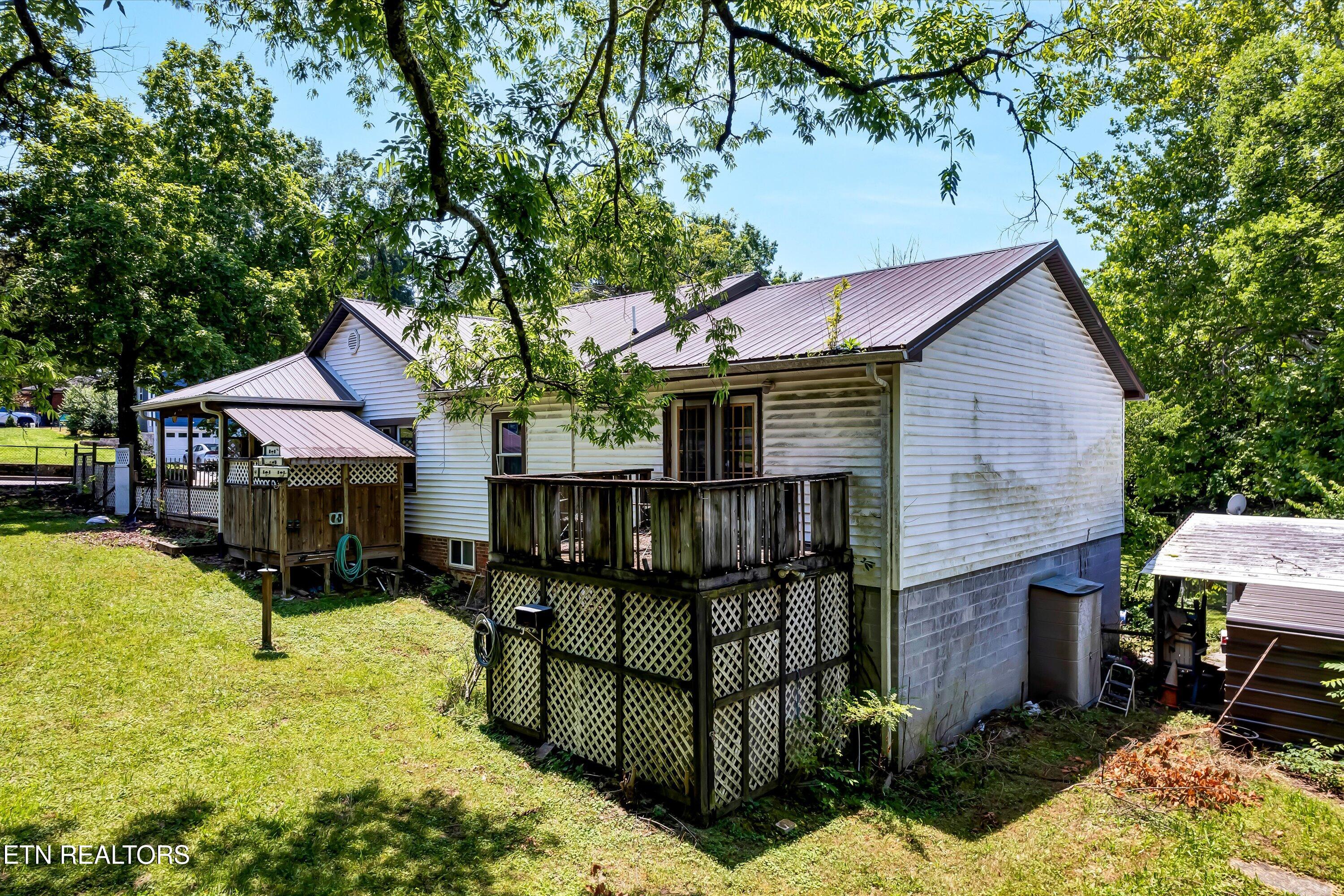 917 Centeroak Drive Knoxville TN 37920