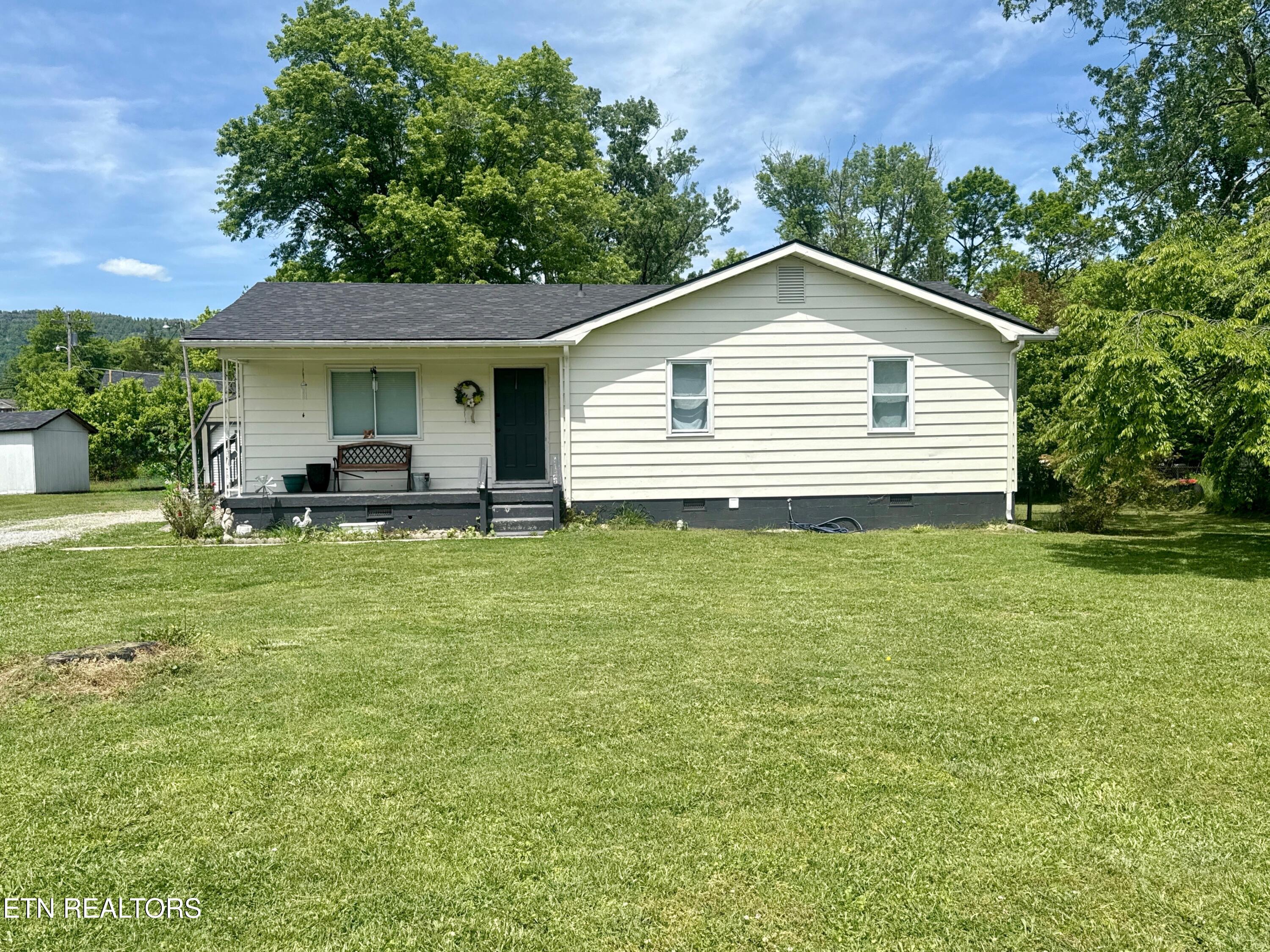 119 Little Creek Lane Lafollette TN 37766