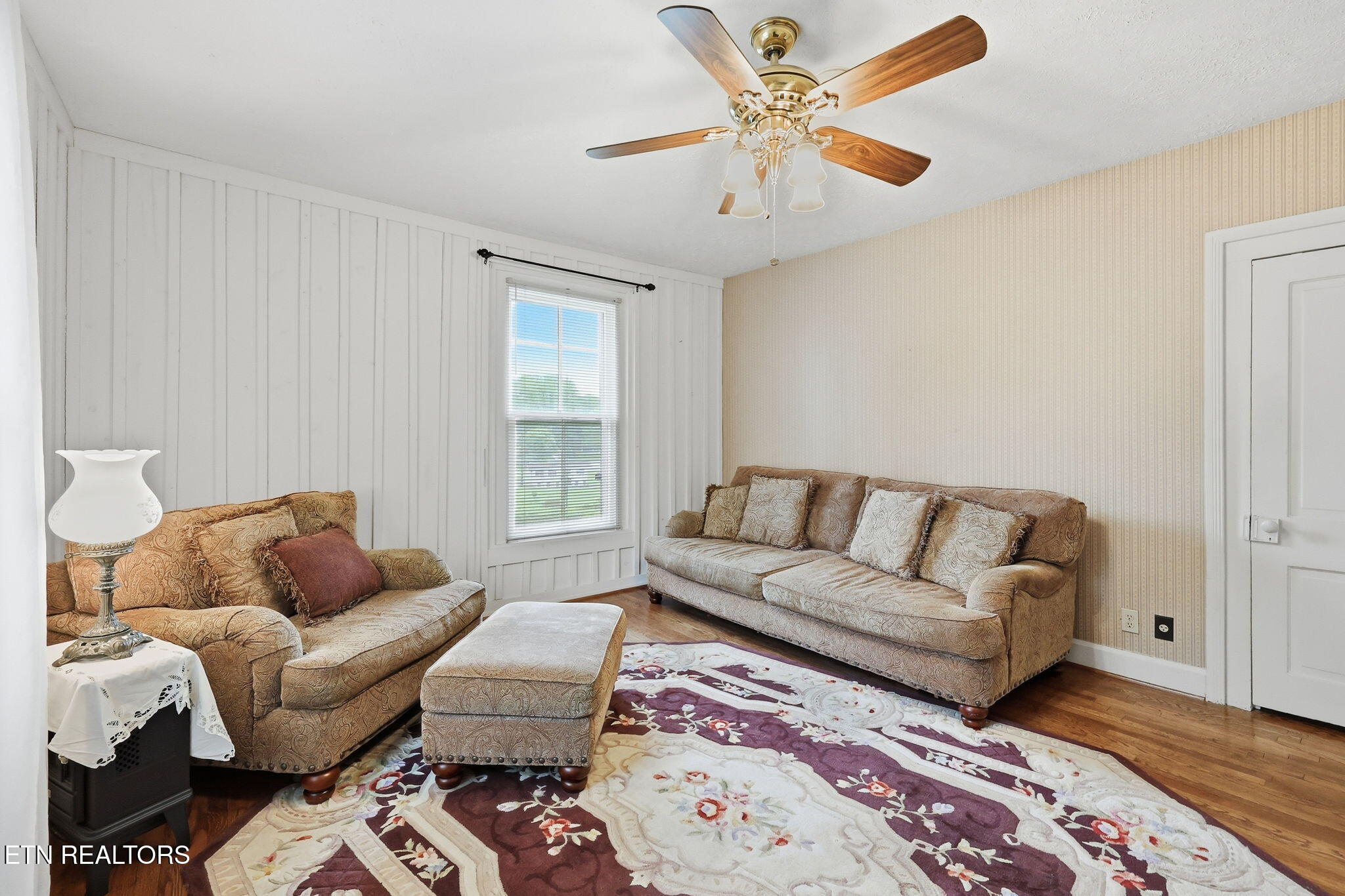 627 Medaris Street Clinton TN 37716