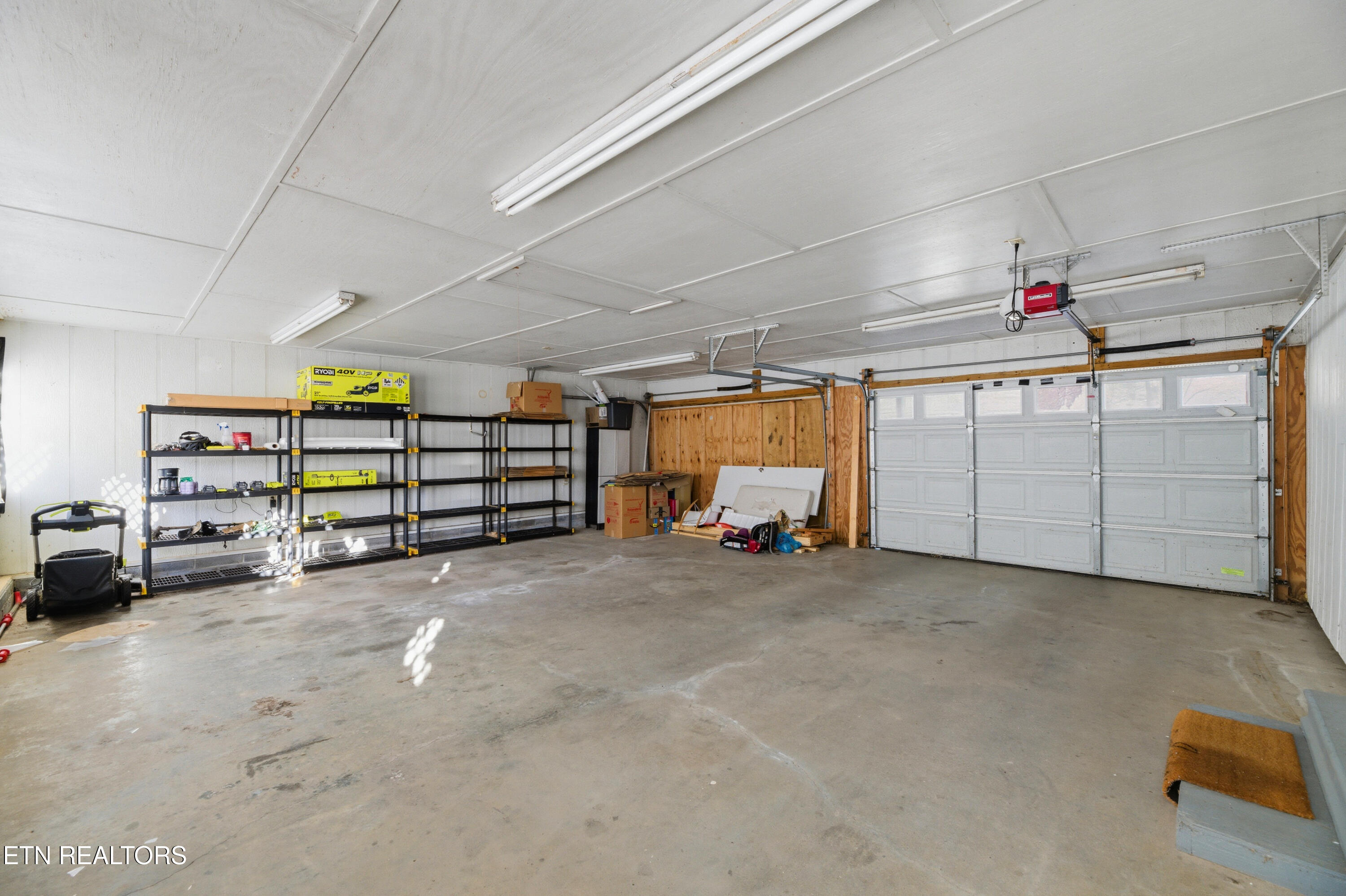 129 County Road 71 Riceville TN 37370