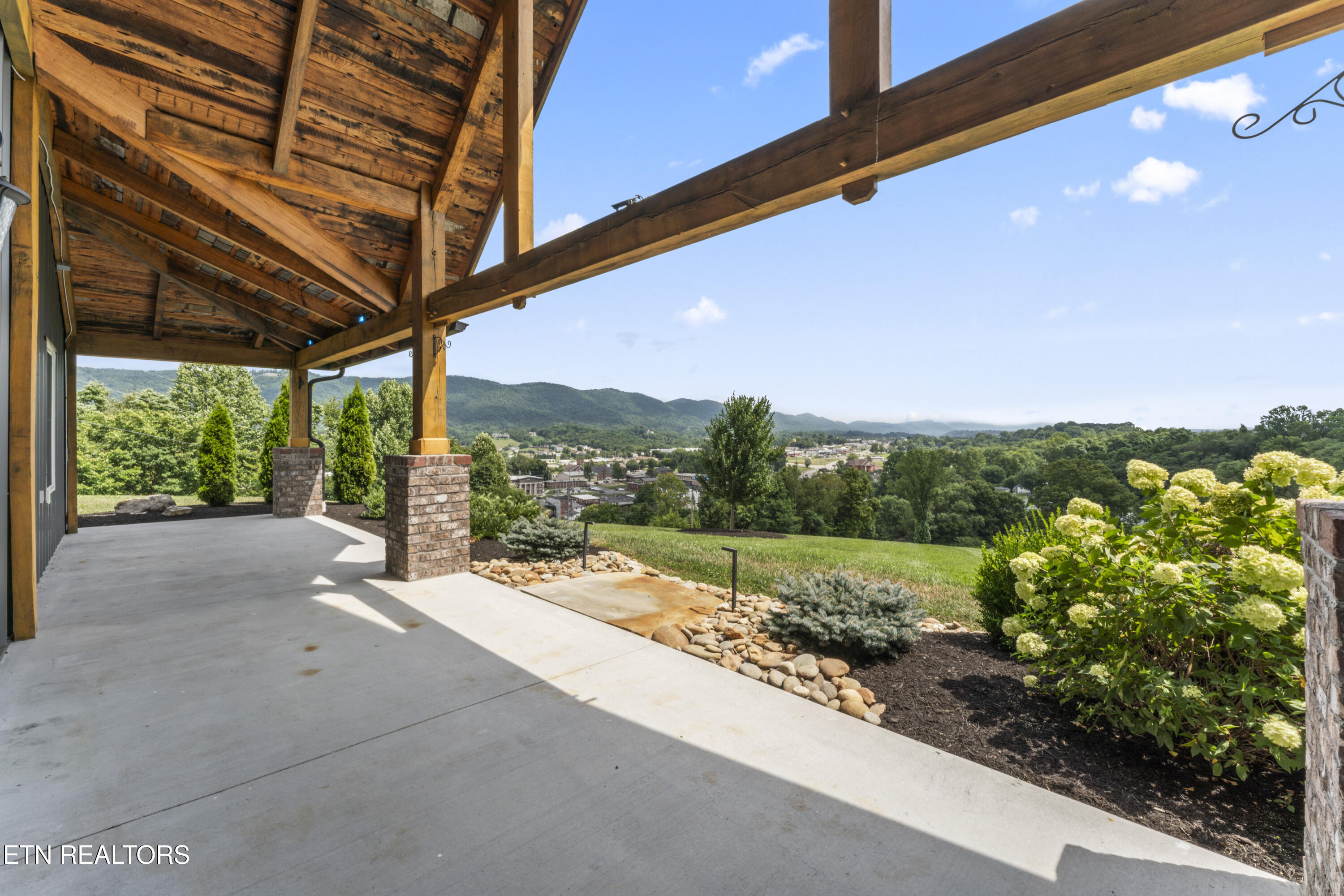 149 Island Ford Road Jacksboro TN 37757