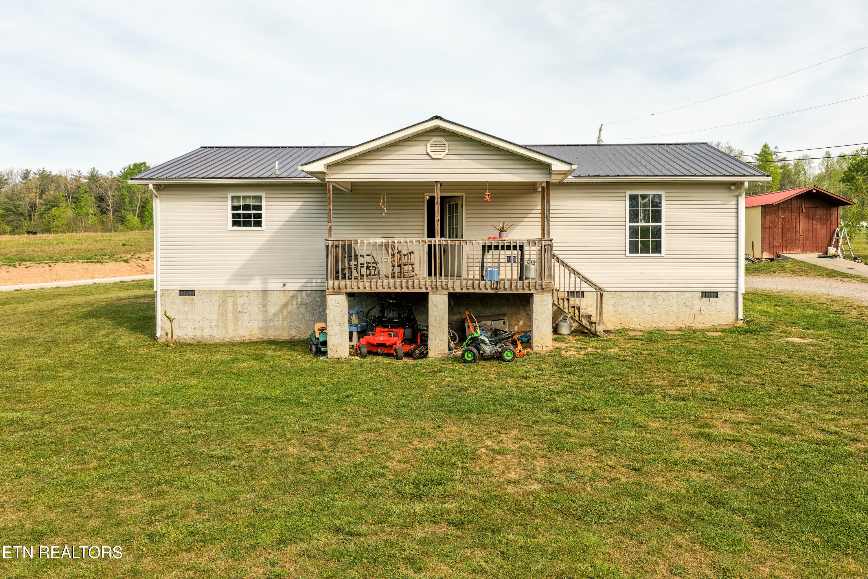 90 Illuminary Firetower Road Spring City TN 37381