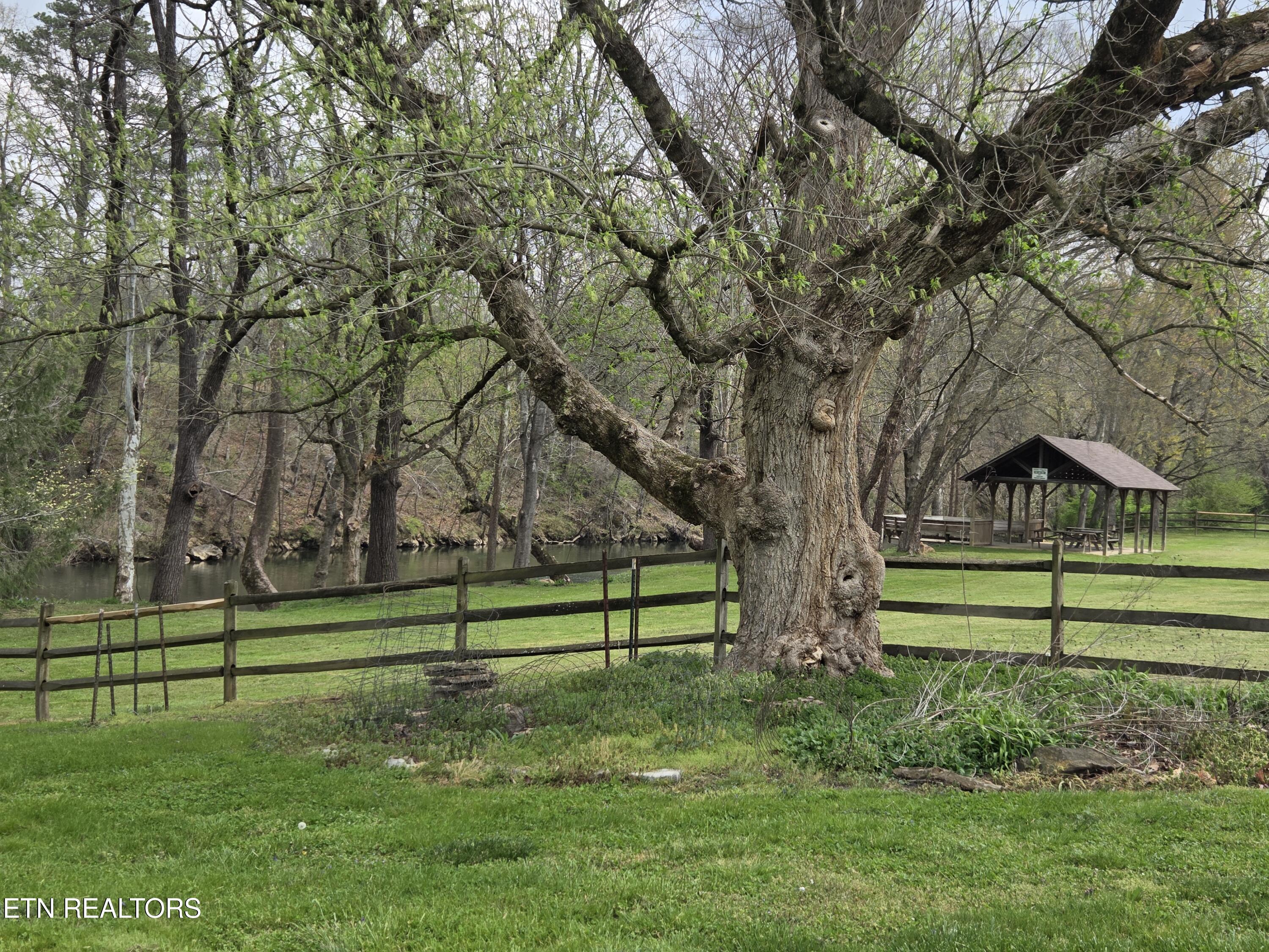 3806 Crescent Ridge Court Maryville TN 37804