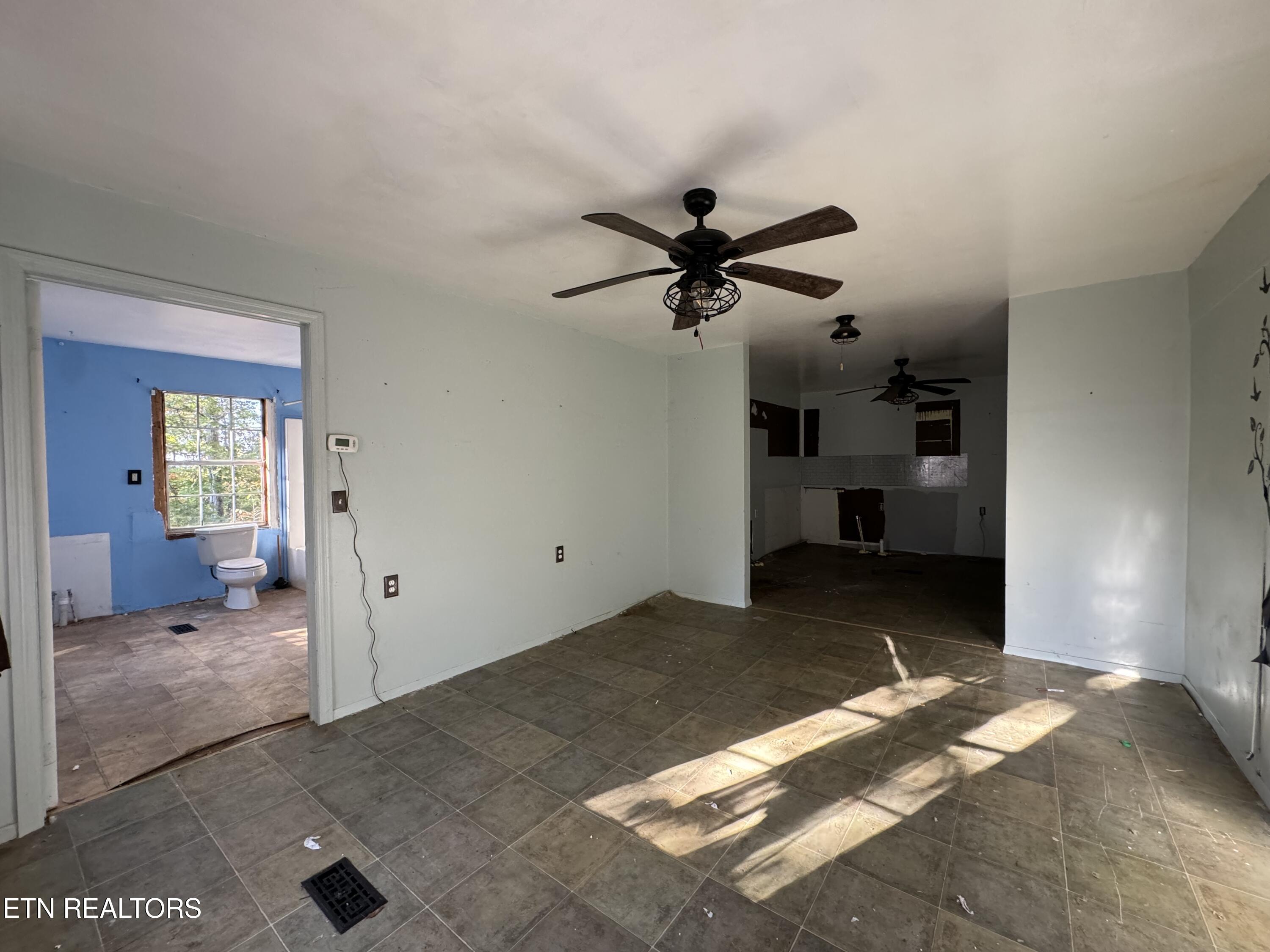 741 Dogwood Drive Madisonville TN 37354