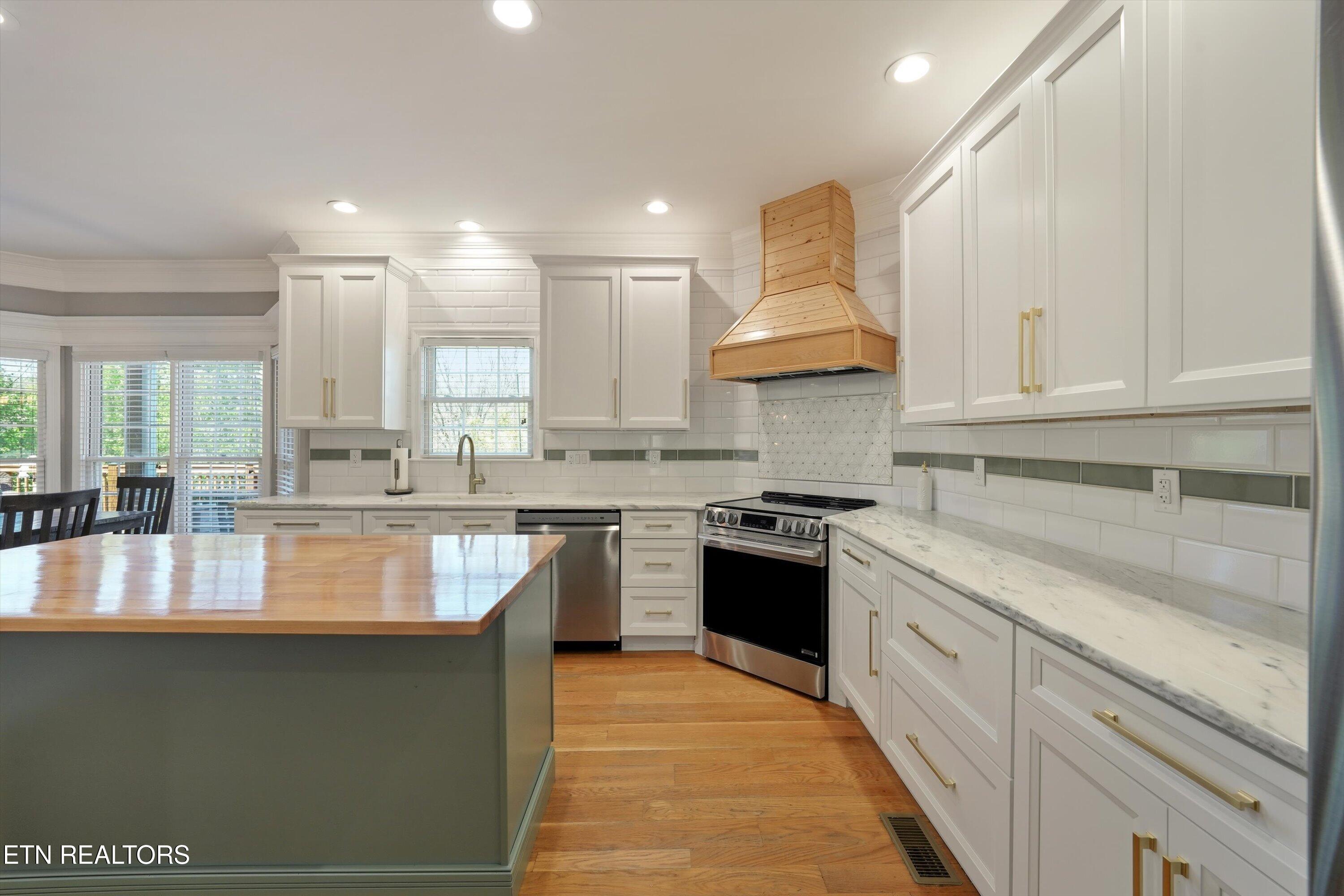 175 Valley View Maynardville TN 37807