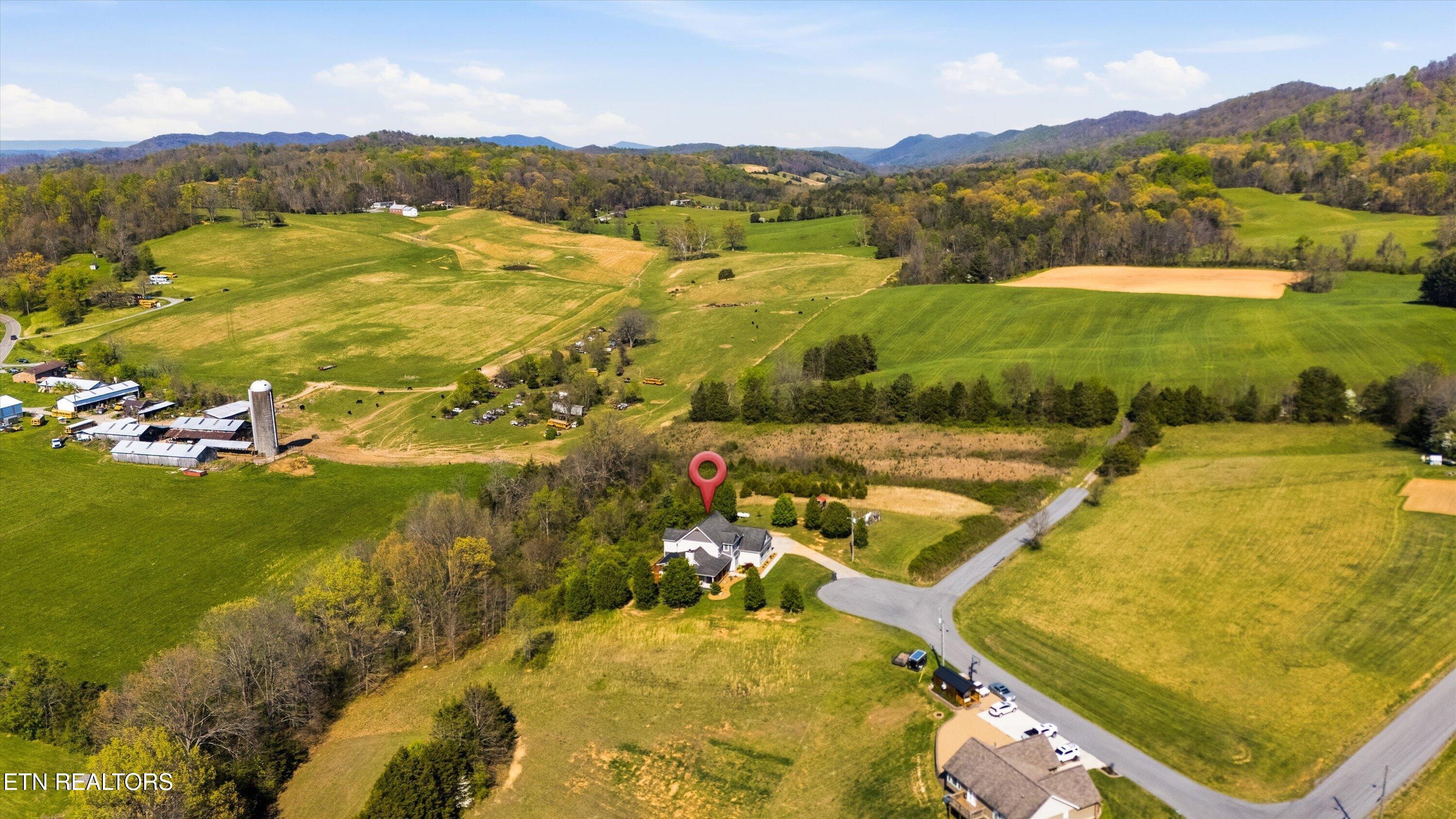 175 Valley View Maynardville TN 37807