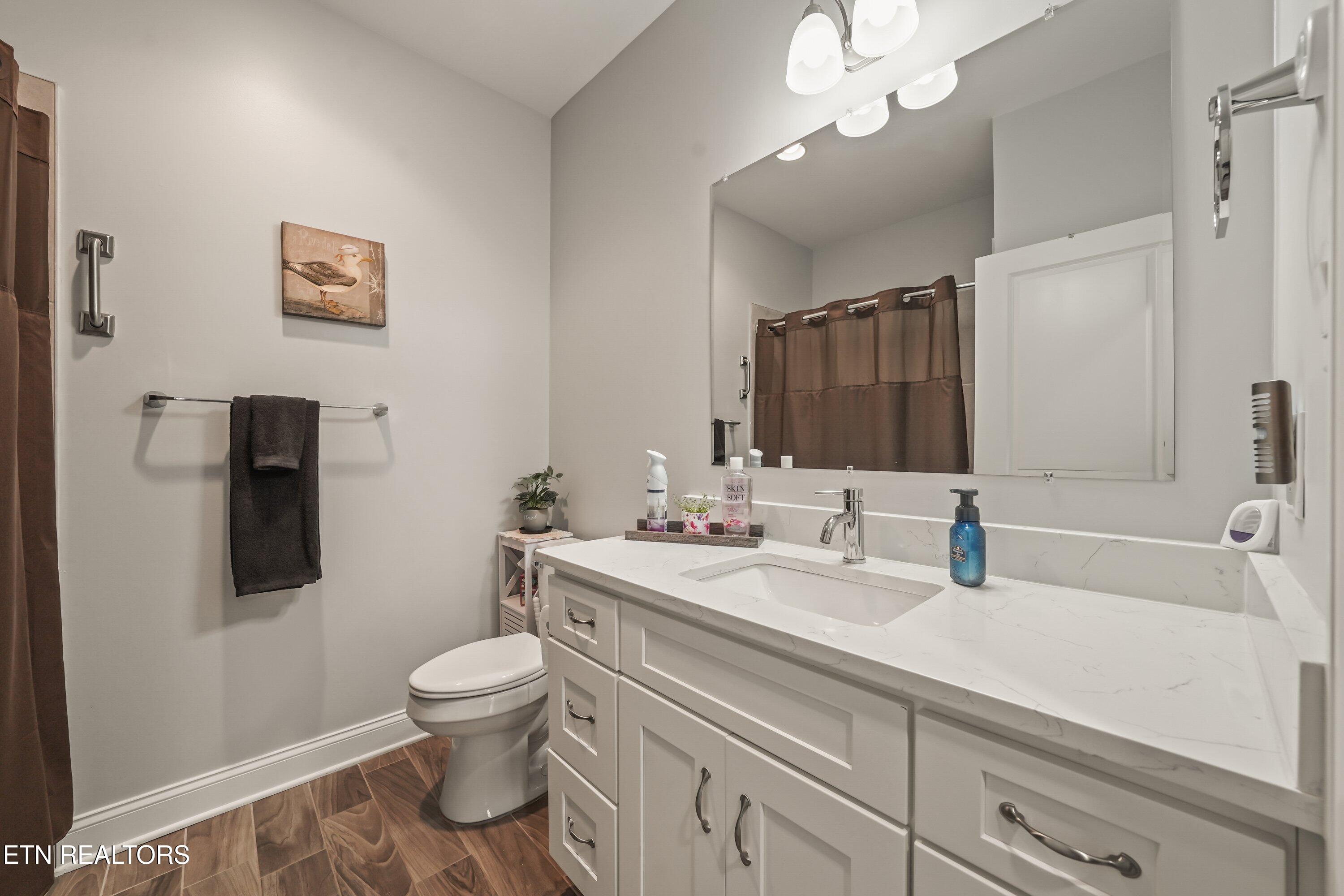 164 Tsuhdatsi Way Loudon TN 37774