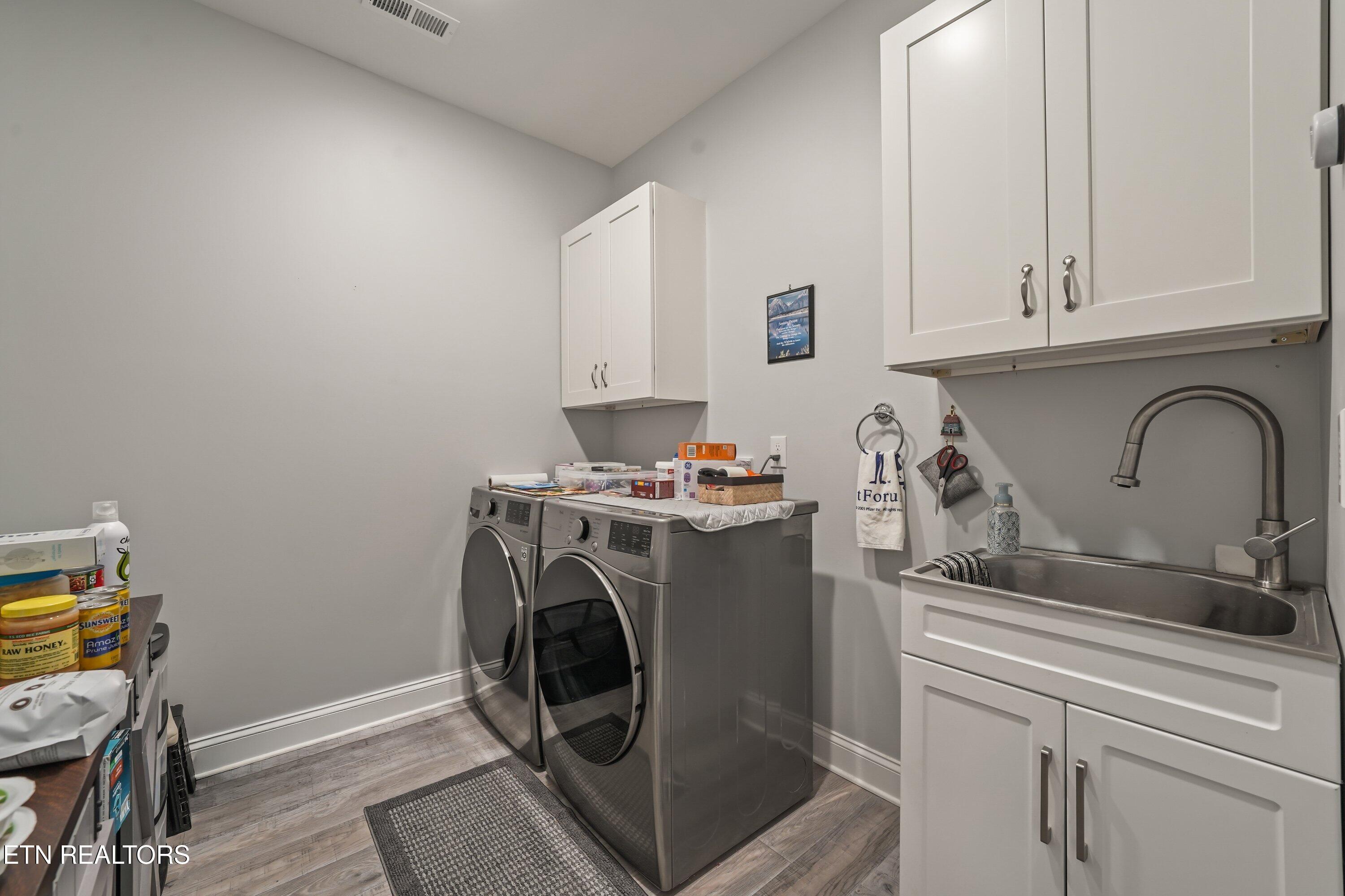164 Tsuhdatsi Way Loudon TN 37774