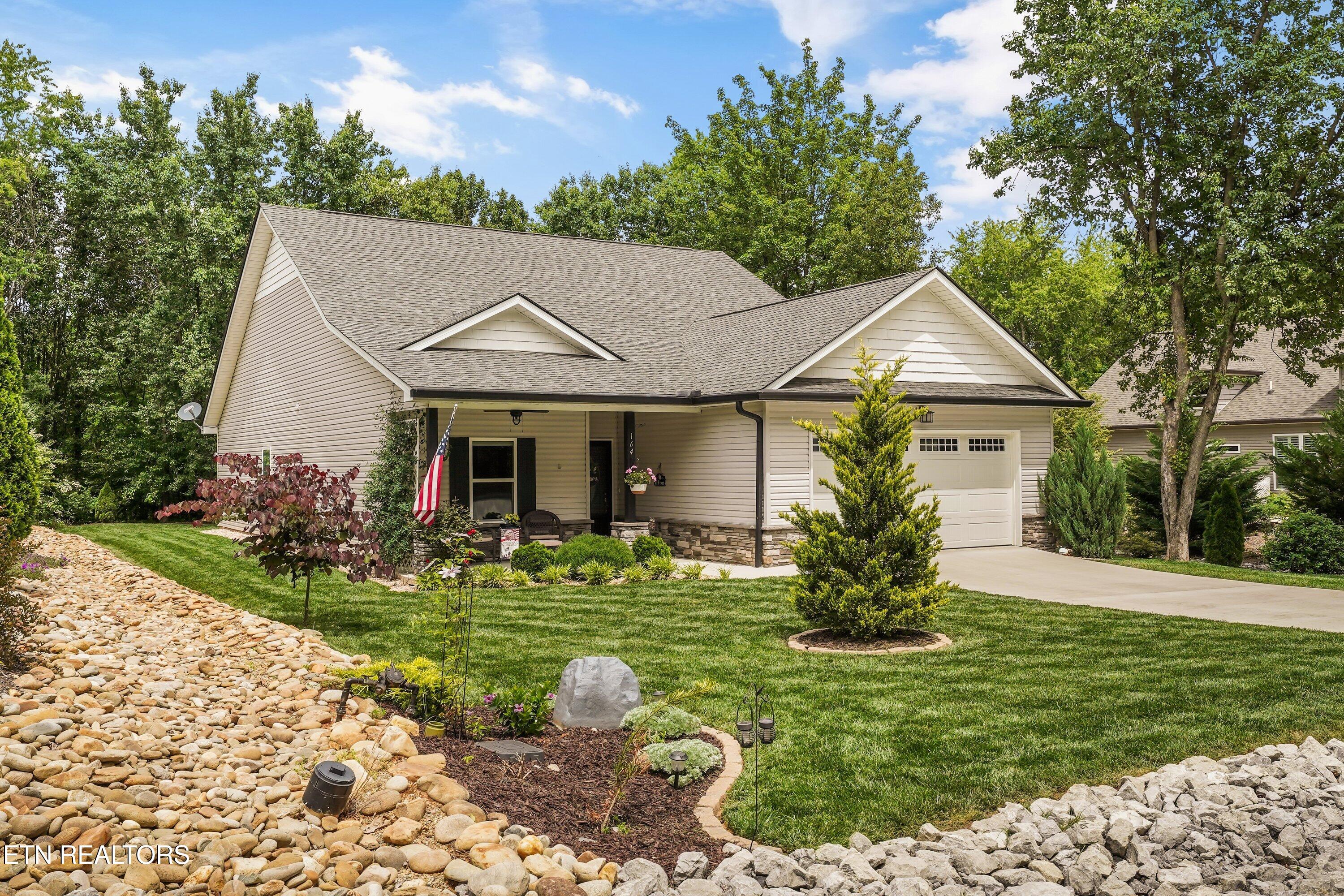 164 Tsuhdatsi Way Loudon TN 37774