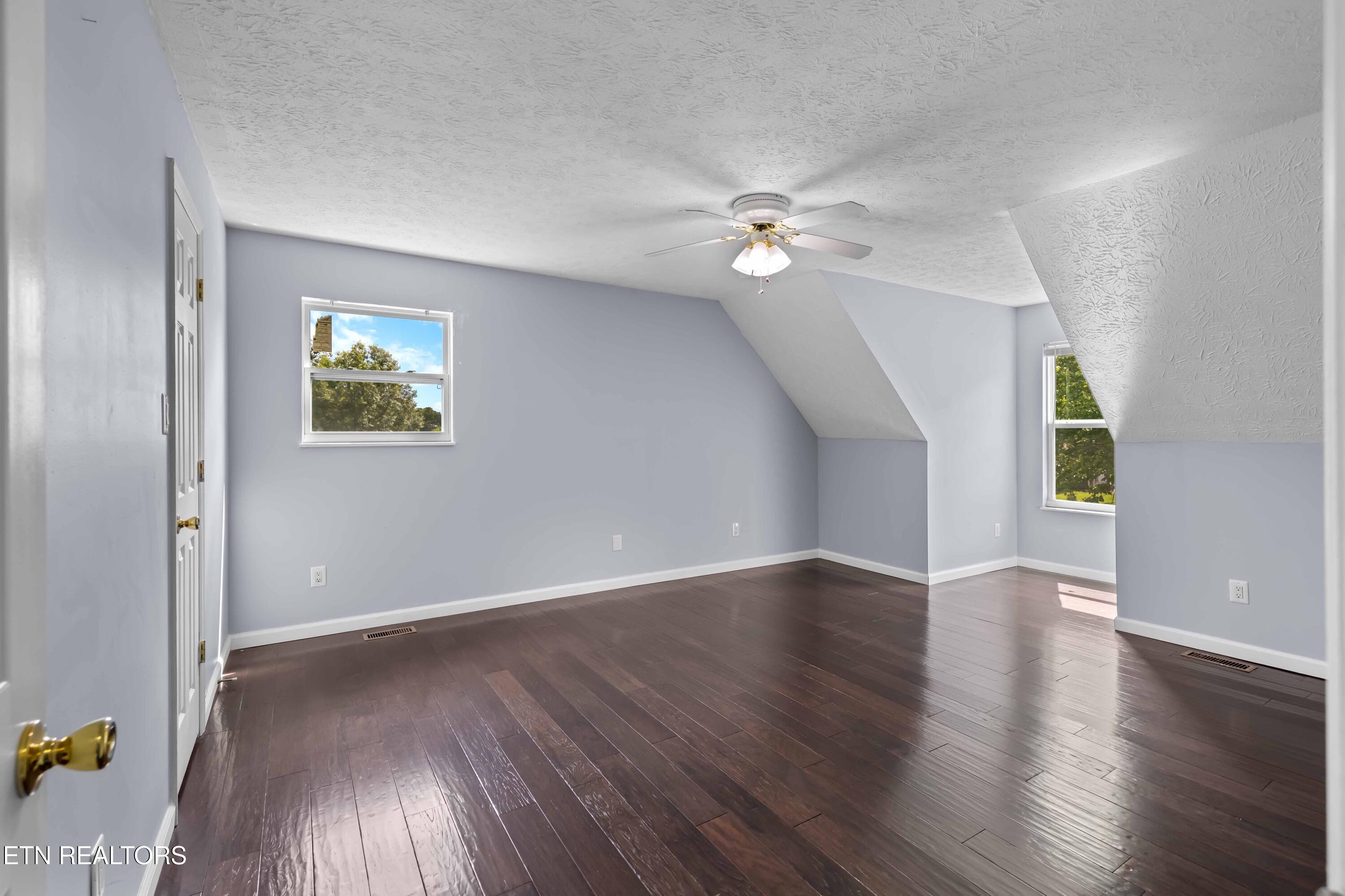 4541 Kinlock Lane Knoxville TN 37921