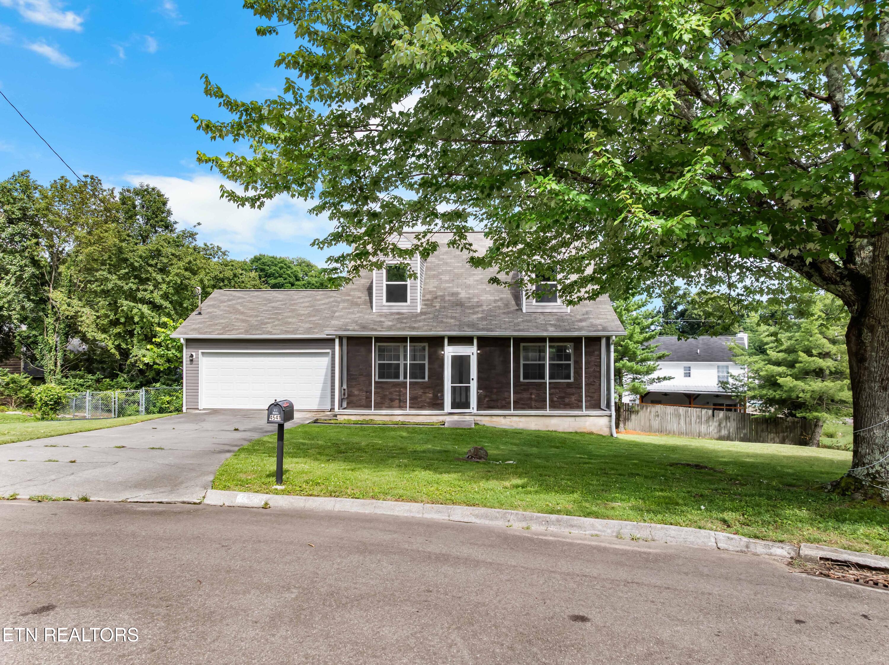 4541 Kinlock Lane Knoxville TN 37921