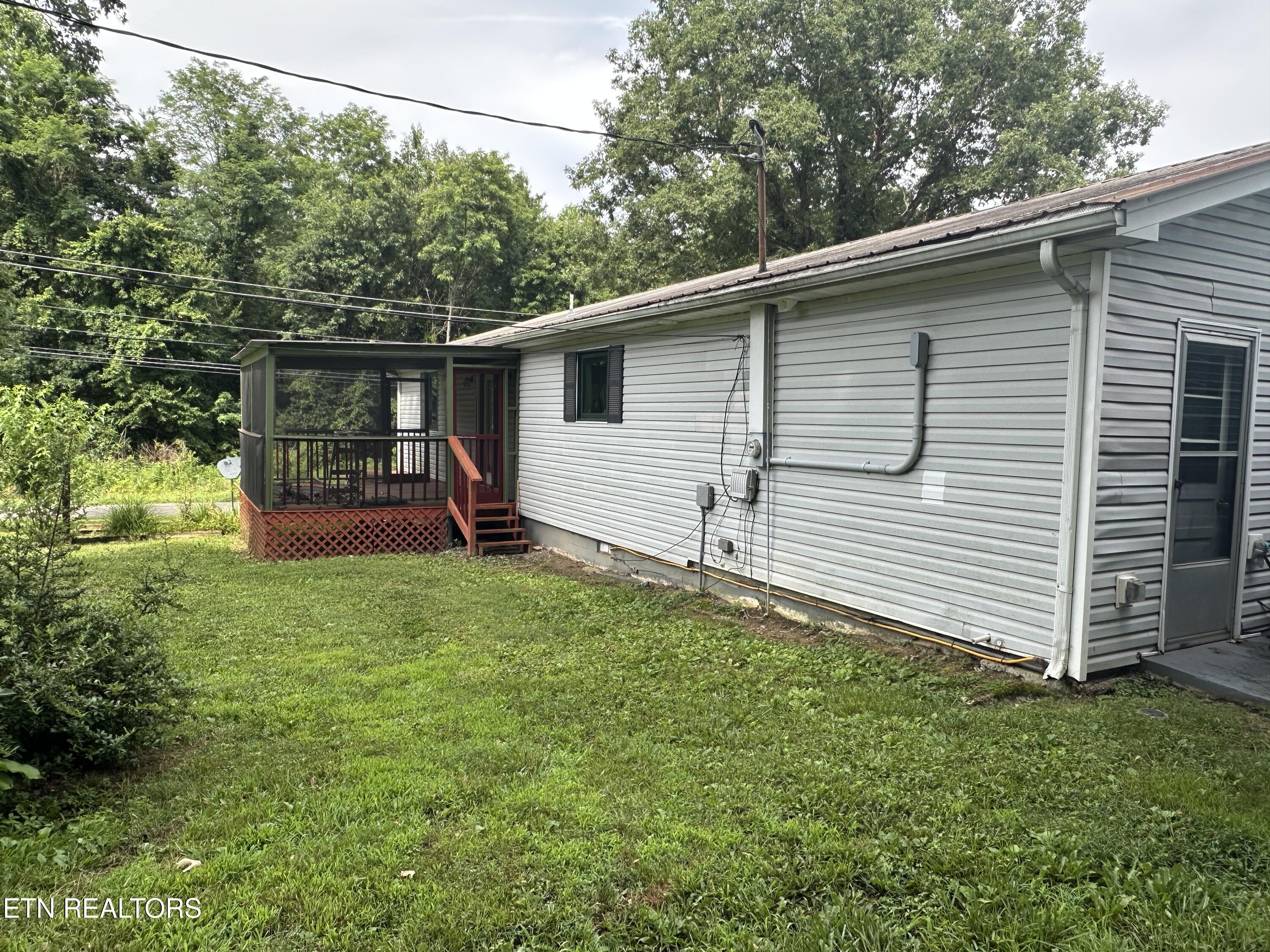 211 Walton Lane Monterey TN 38574