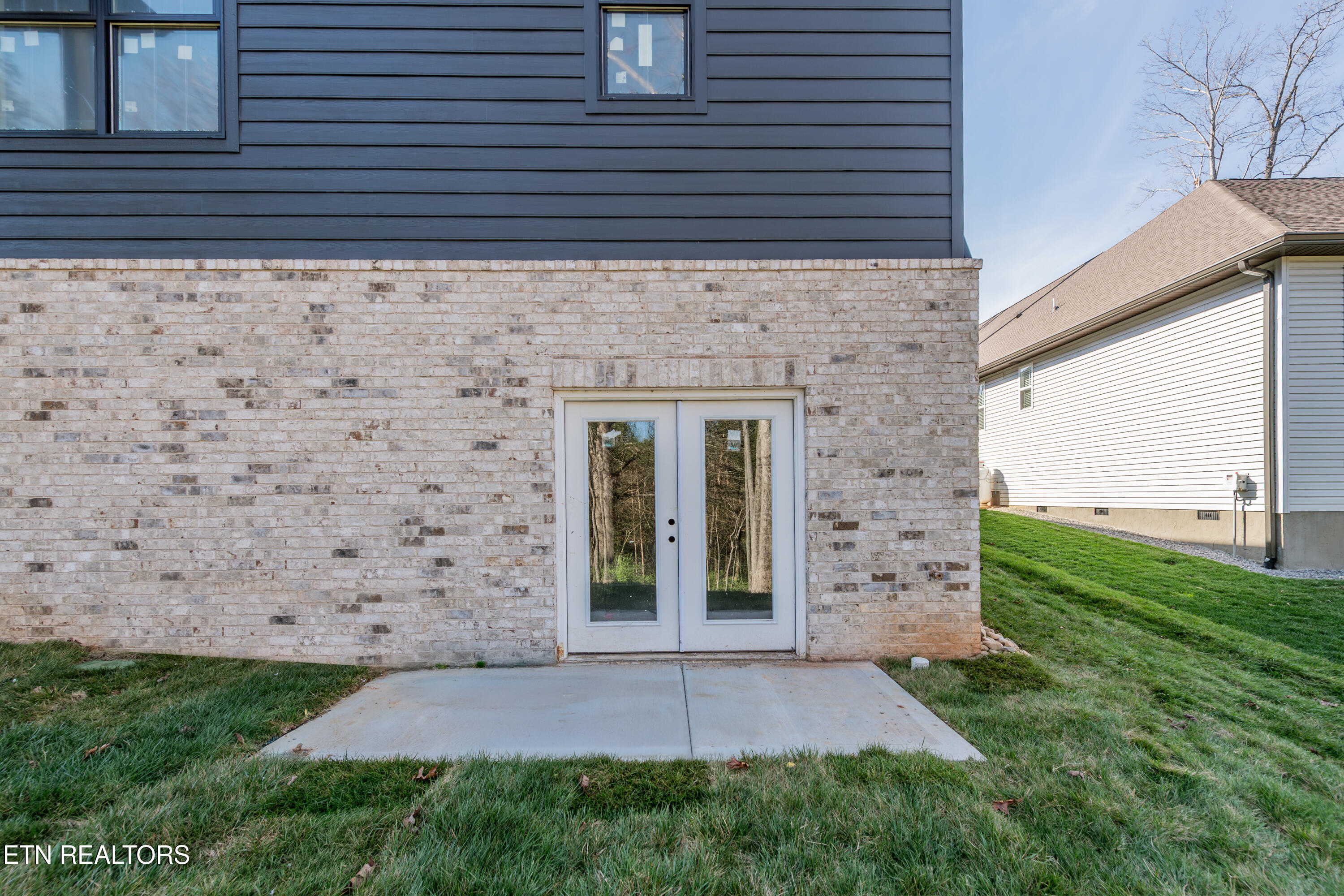 207 Ottawa Place Loudon TN 37774