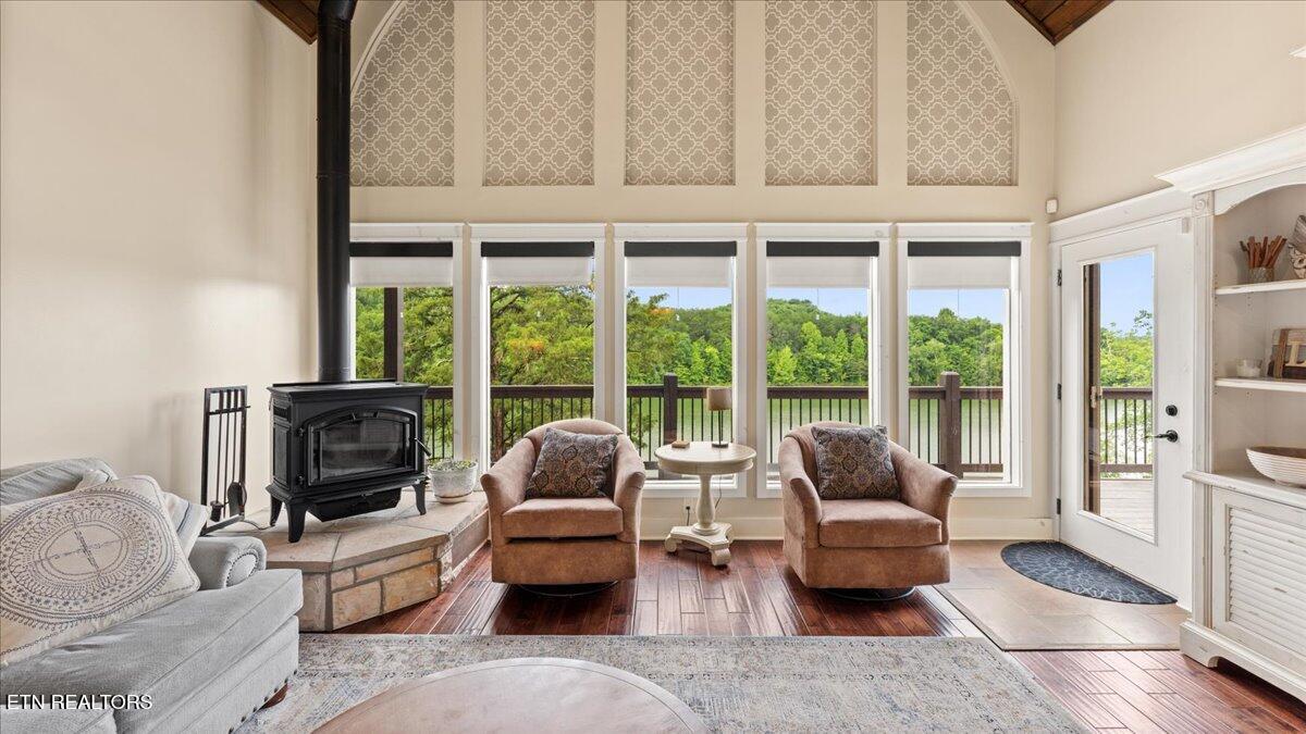 1021 Sanctuary Shores Way Sevierville TN 37876
