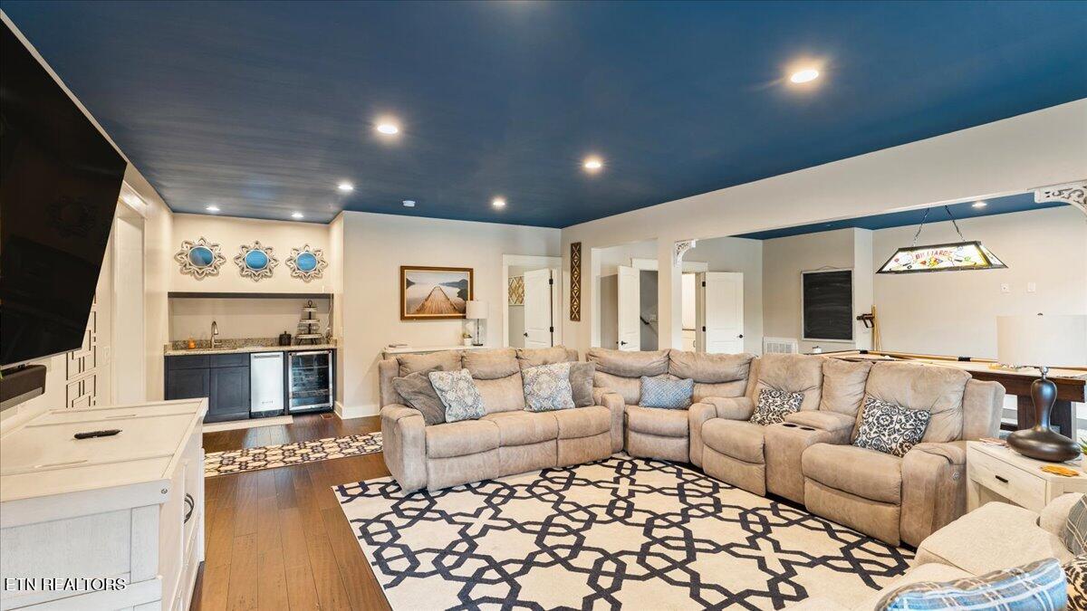 1021 Sanctuary Shores Way Sevierville TN 37876