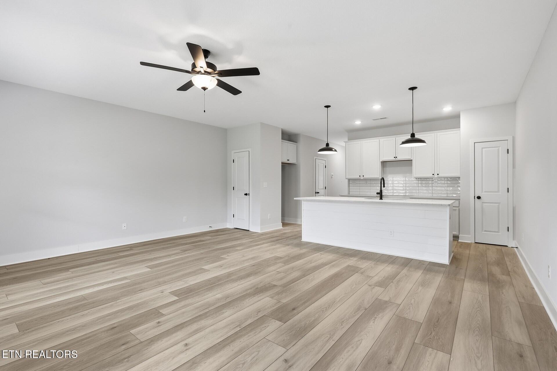 8994 Keenberg Lane Knoxville TN 37931