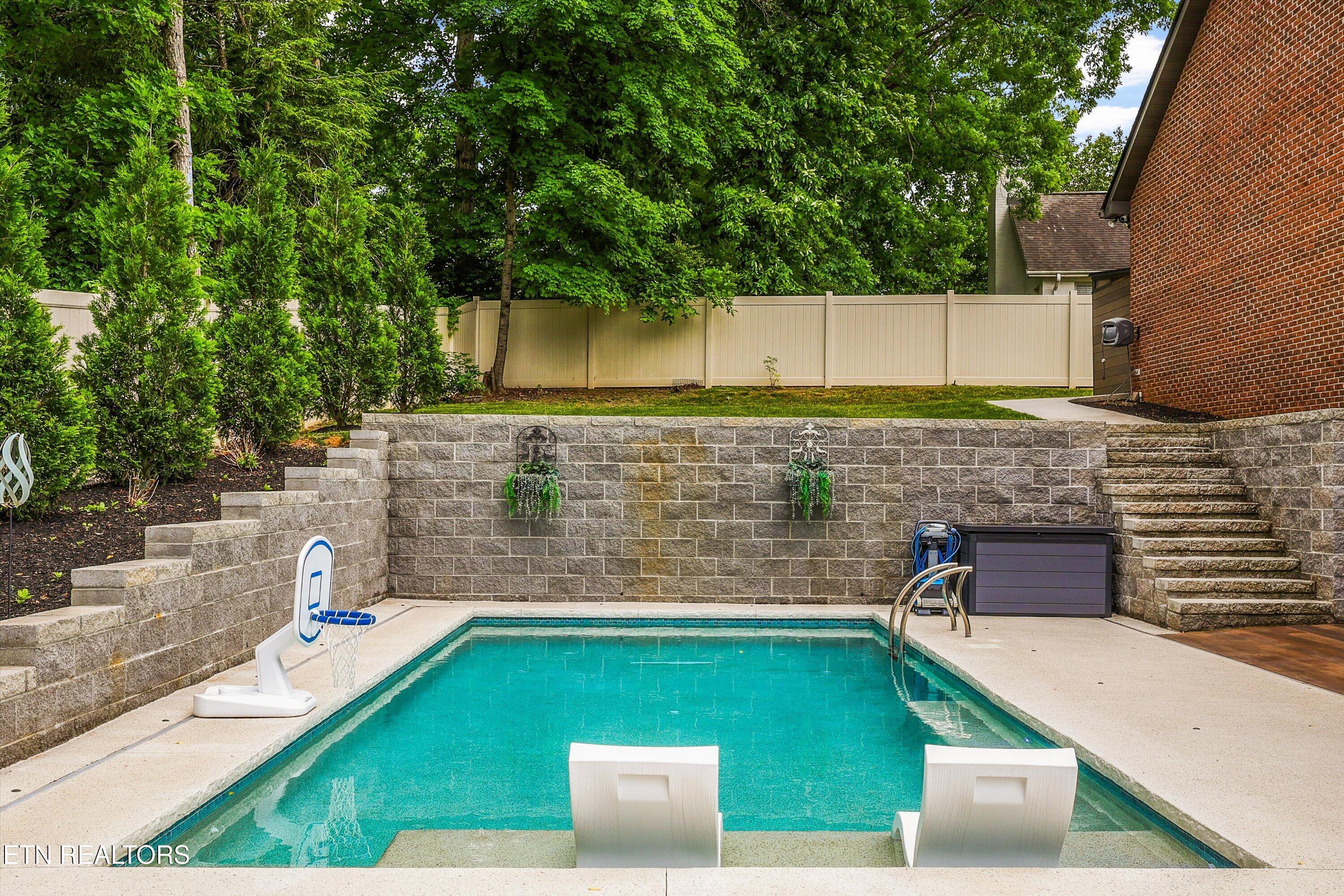 1314 Belleau Drive Maryville TN 37804