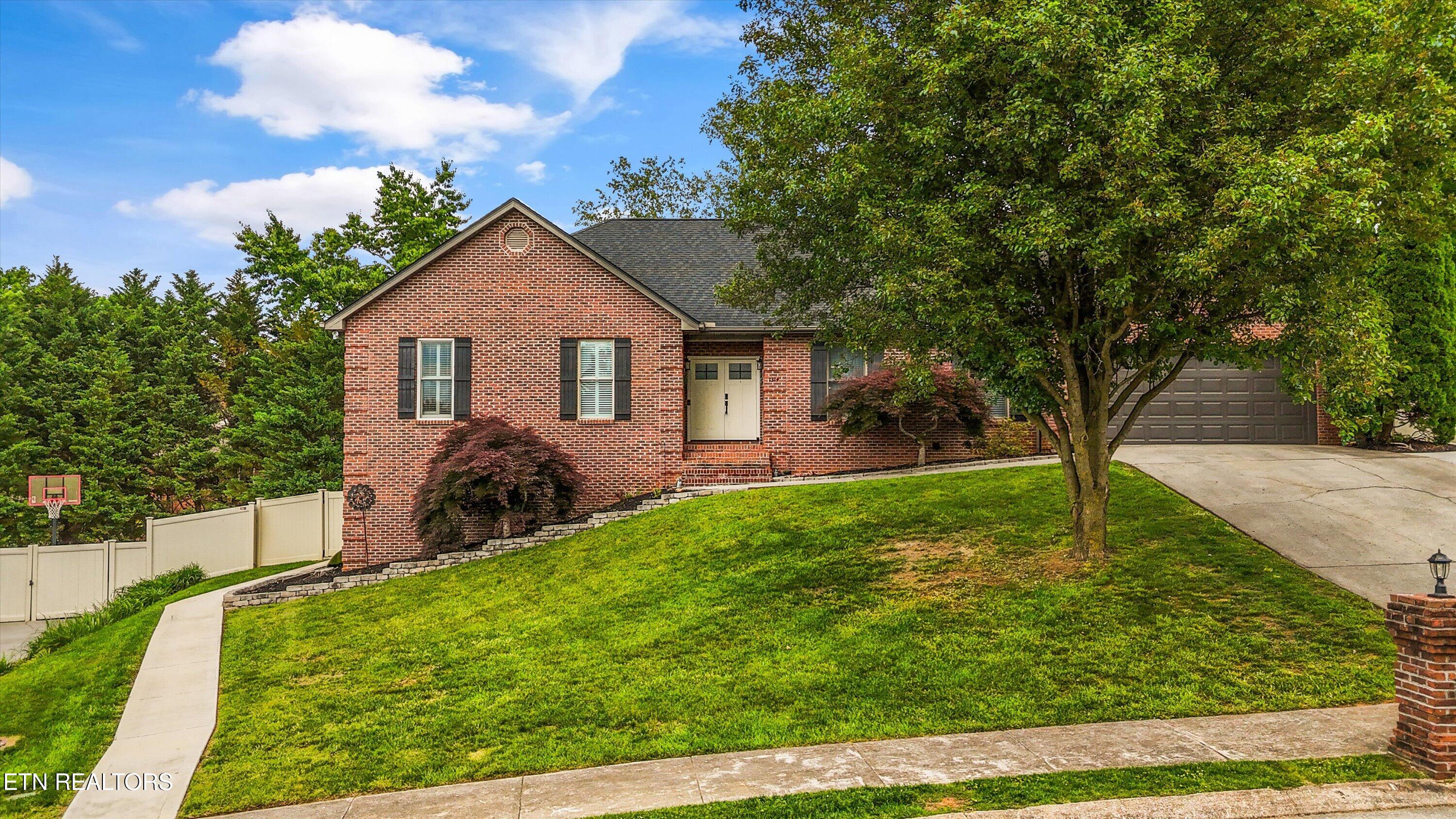 1314 Belleau Drive Maryville TN 37804