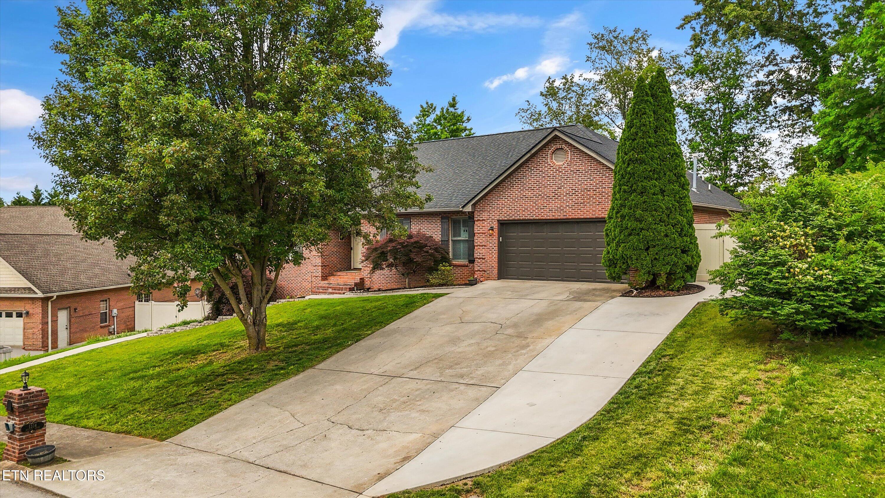 1314 Belleau Drive Maryville TN 37804