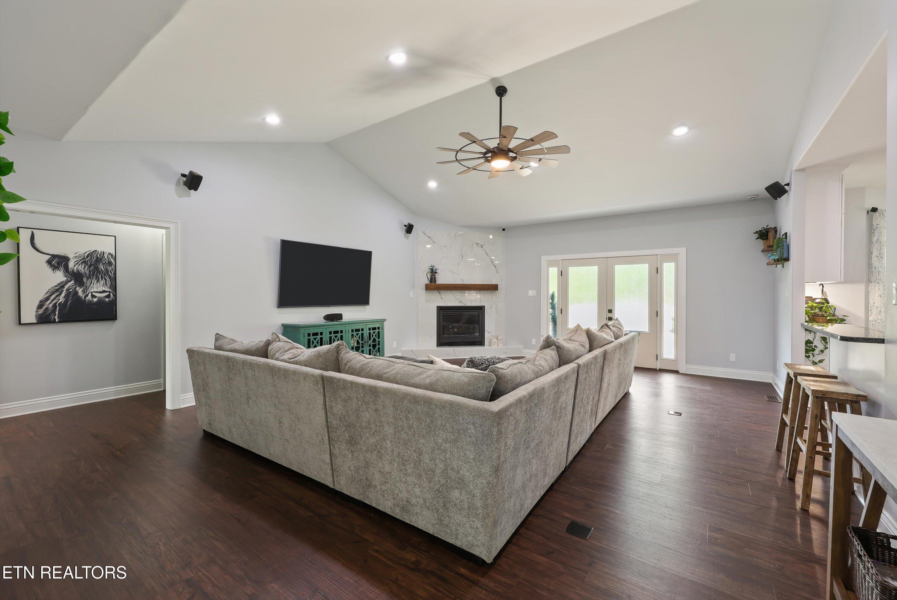 1314 Belleau Drive Maryville TN 37804
