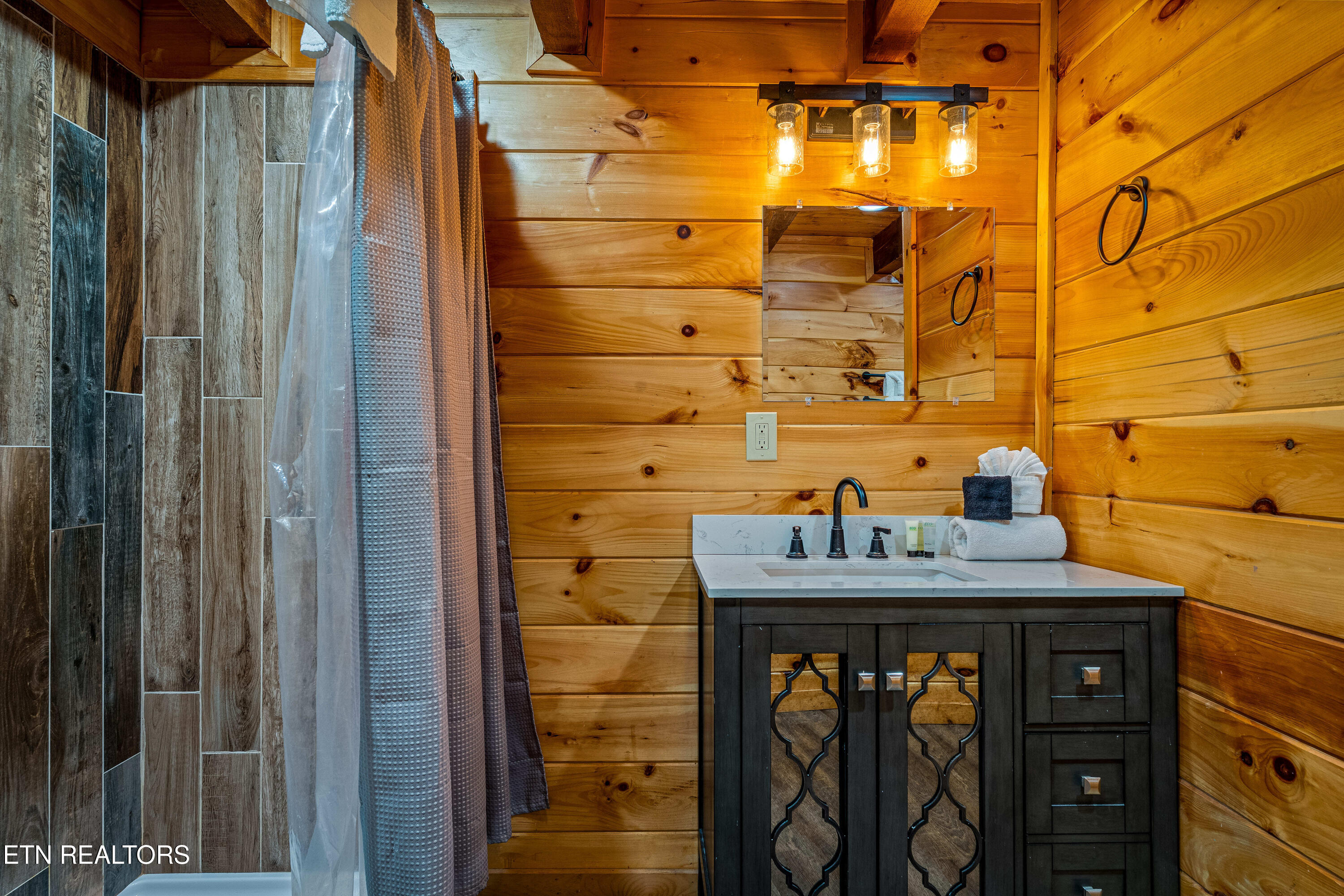 1610 Jobey Green Hollow Road Sevierville TN 37876