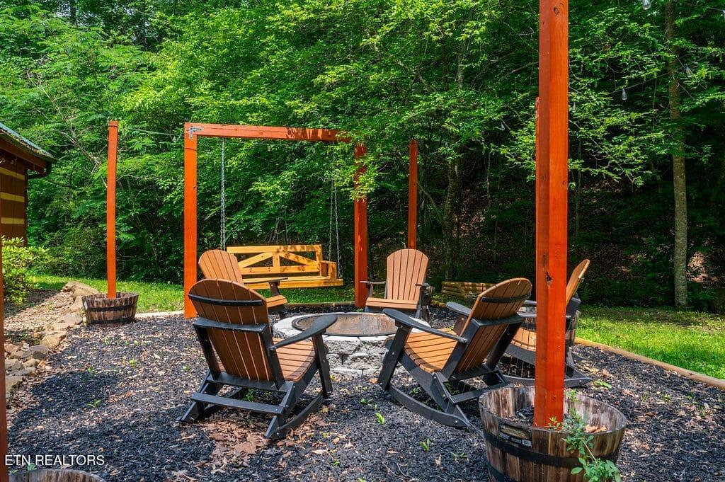 1610 Jobey Green Hollow Road Sevierville TN 37876