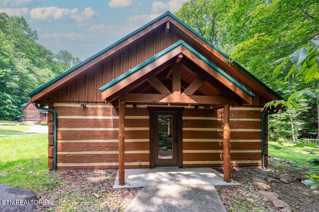 1610 Jobey Green Hollow Road Sevierville TN 37876