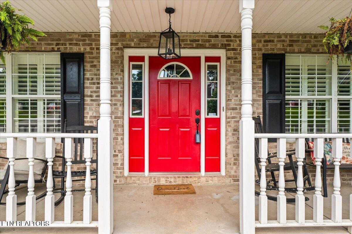 153 Autumn Drive Clinton TN 37716