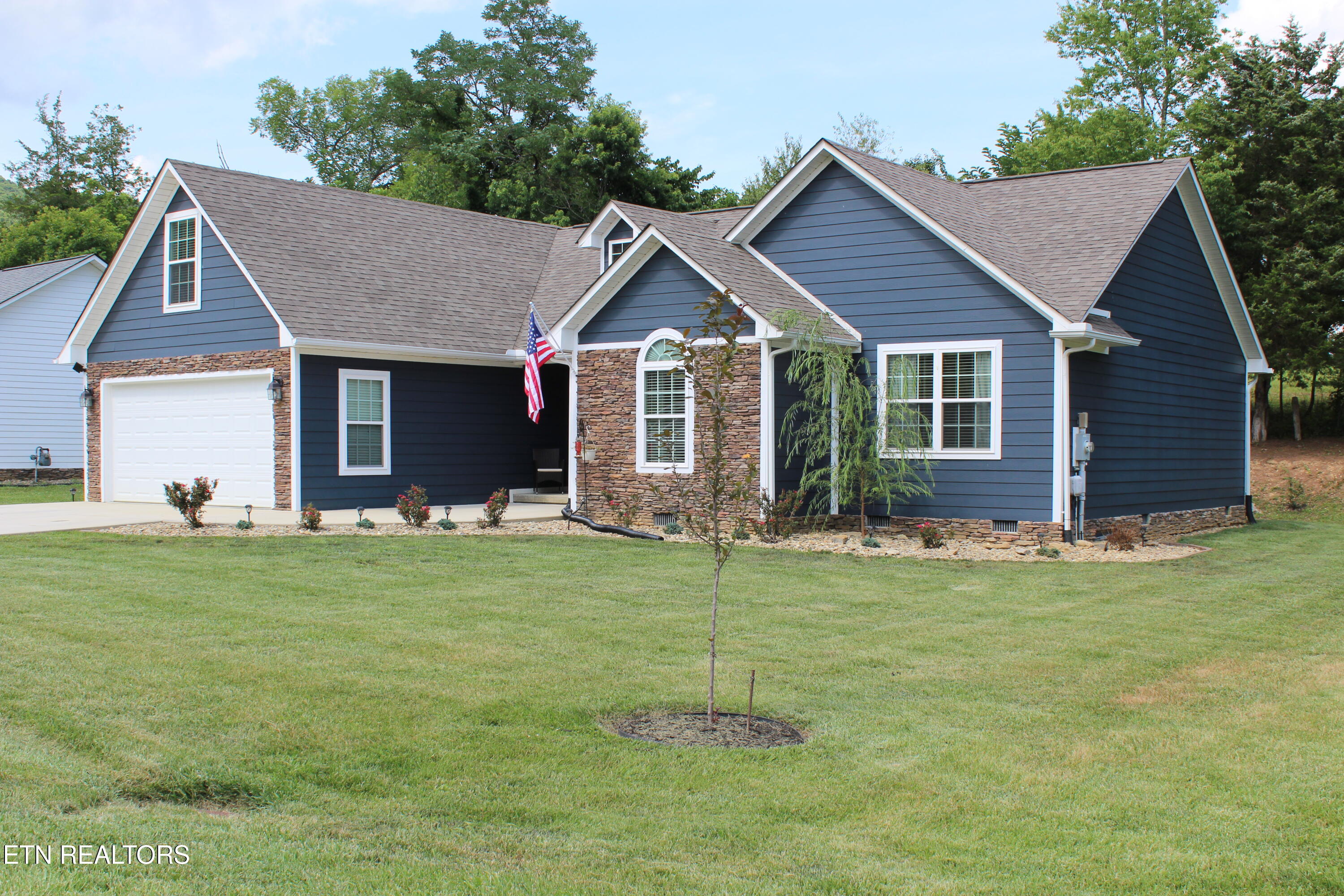 120 Judge Asbury Court Jacksboro TN 37757